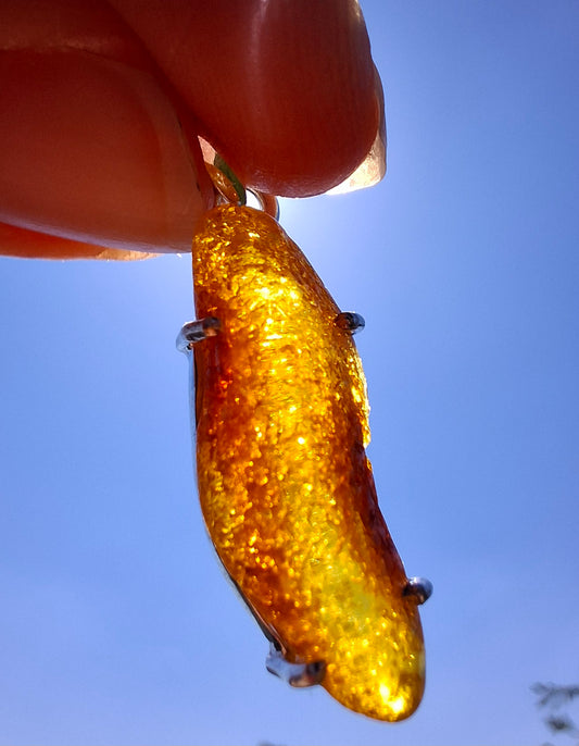 Baltic Amber Pendant, 925 Silver, Fossil (Ref: AP3)