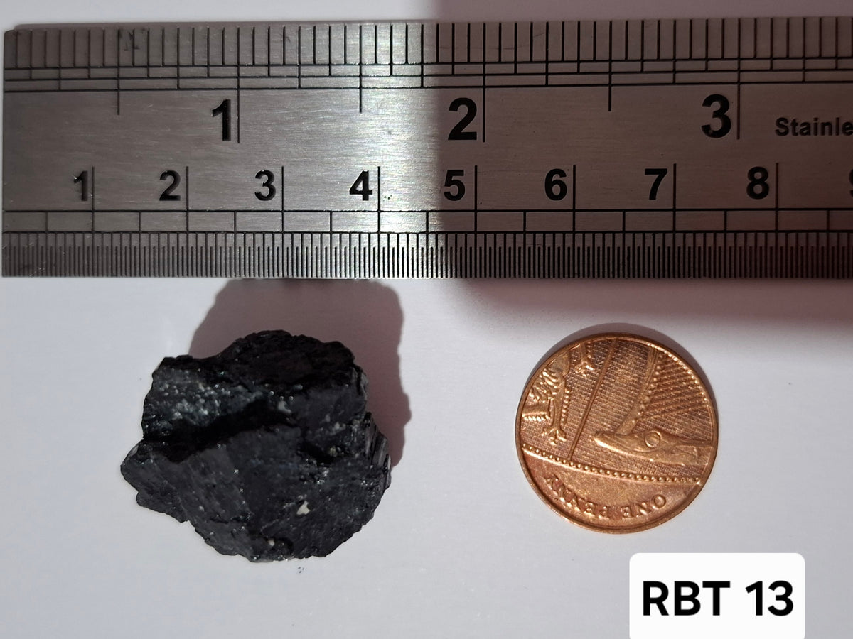 Black Tourmaline RAW, 14.14g, Crystal (Ref: RBT13)