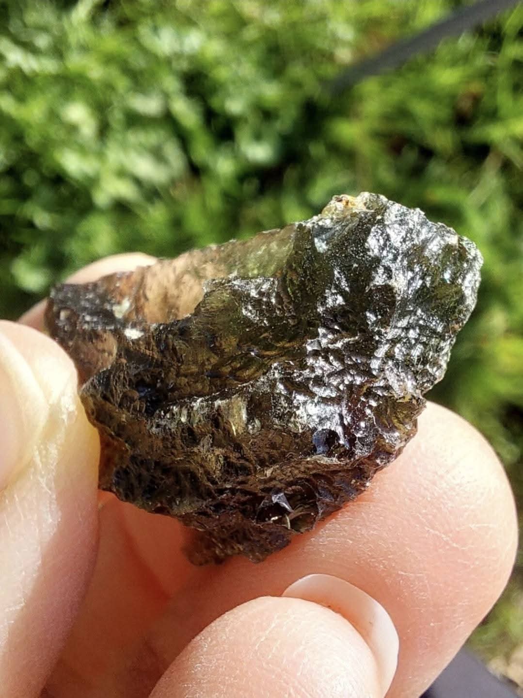 Moldavite Piece, CHLUM, 7.54g, Tektite (Ref: 1048)