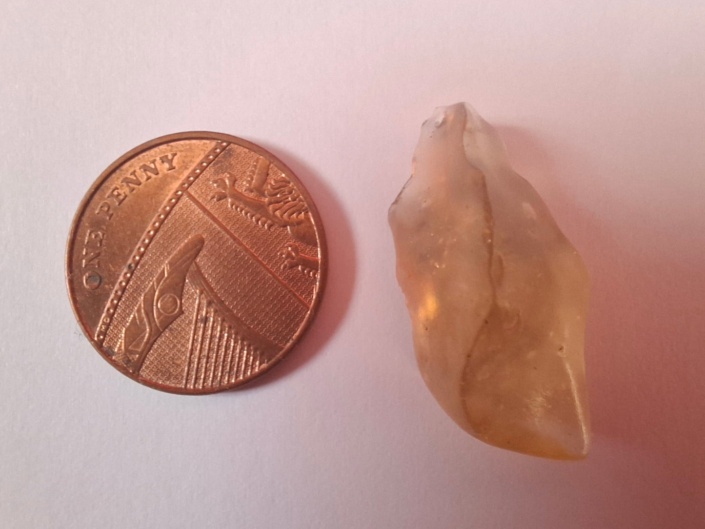 Libyan Desert Glass Piece, 3.04g, Tektite (Ref: LE4)