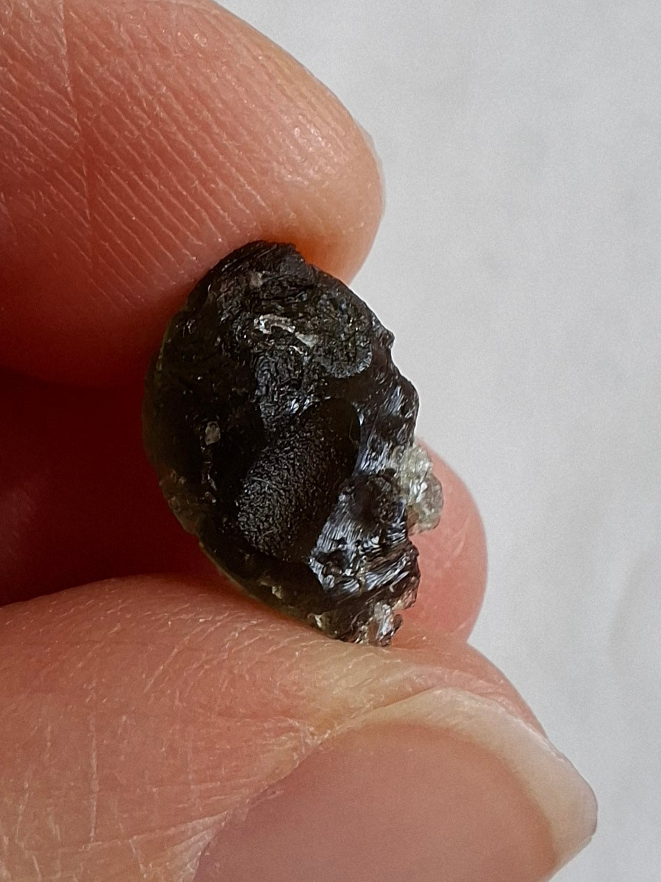 Moldavite Piece, 0.90g, Tektite (Ref: E209)