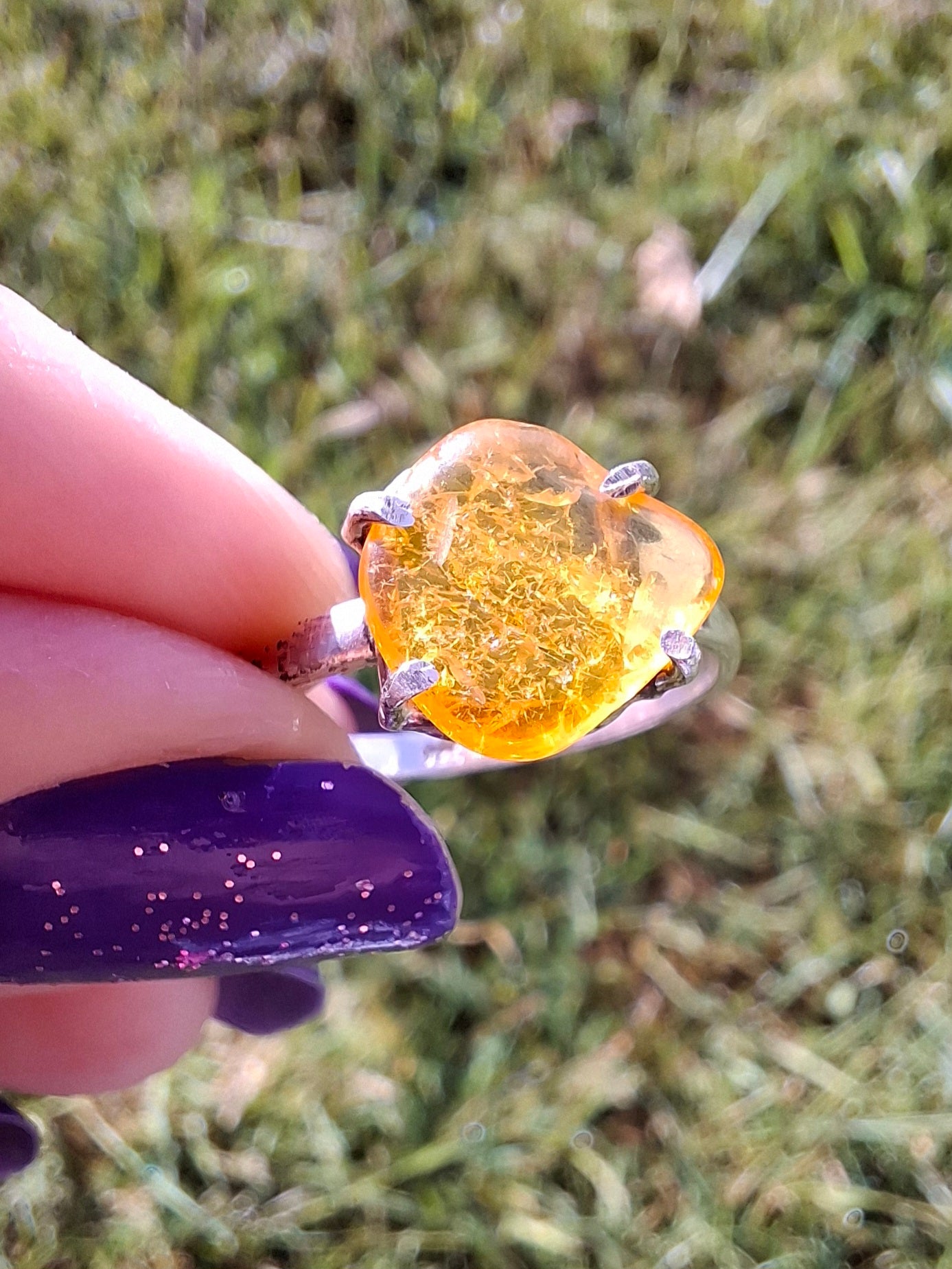 Baltic Amber Ring, size large R, 925 Silver, Fossil (Ref: AR17)