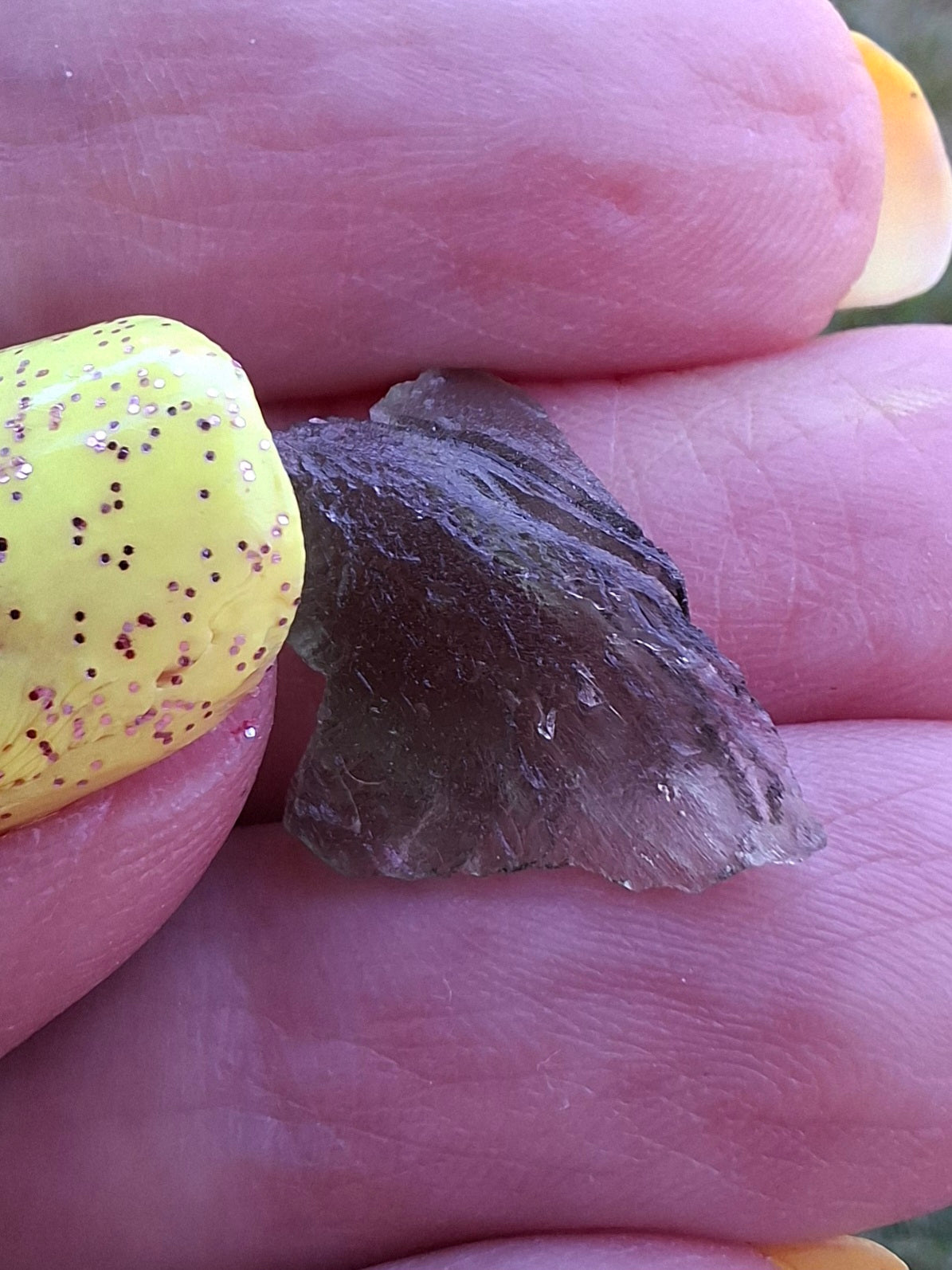 Moldavite Piece, 0.87g, Tektite (Ref: 1477)