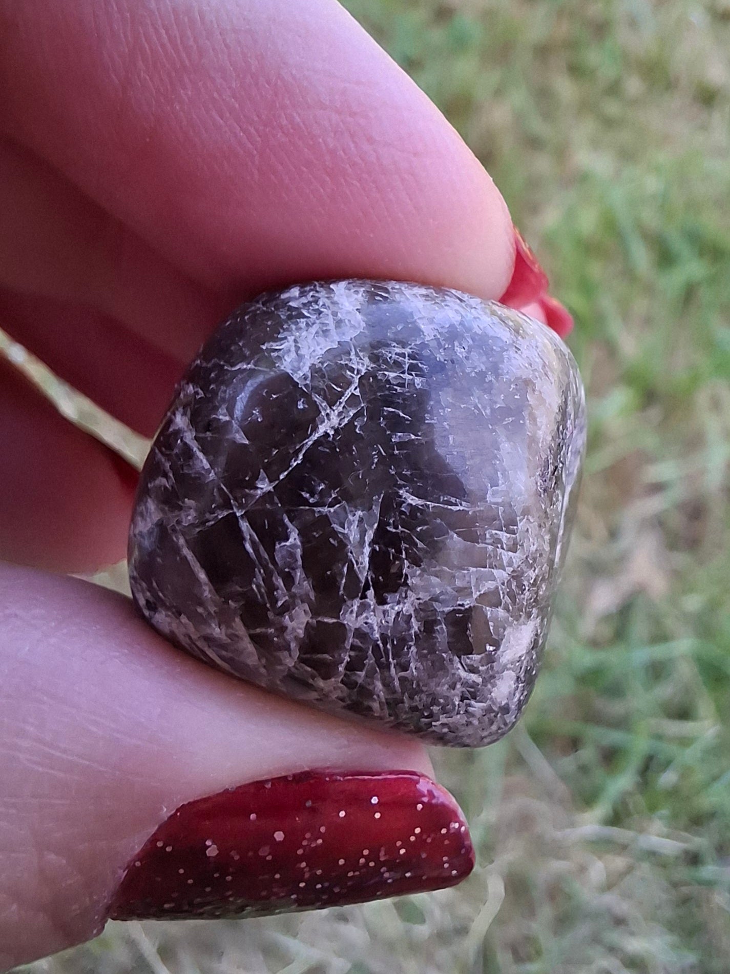 Labradorite, Tumble Stone, Crystal (Ref: T210)