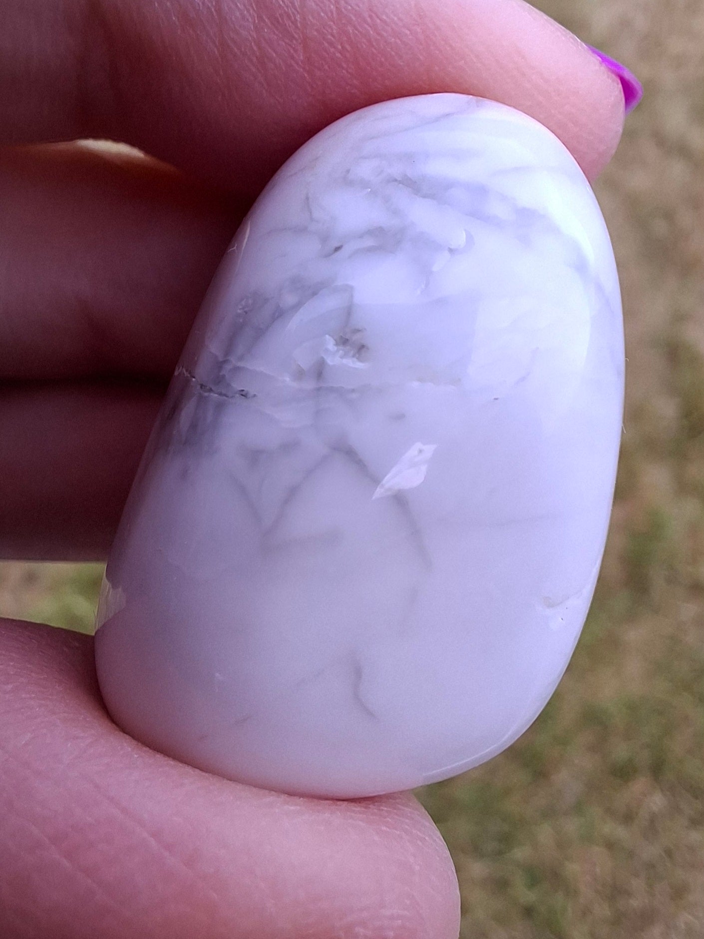 Howlite, Tumble Stone, Crystal (Ref: T36)