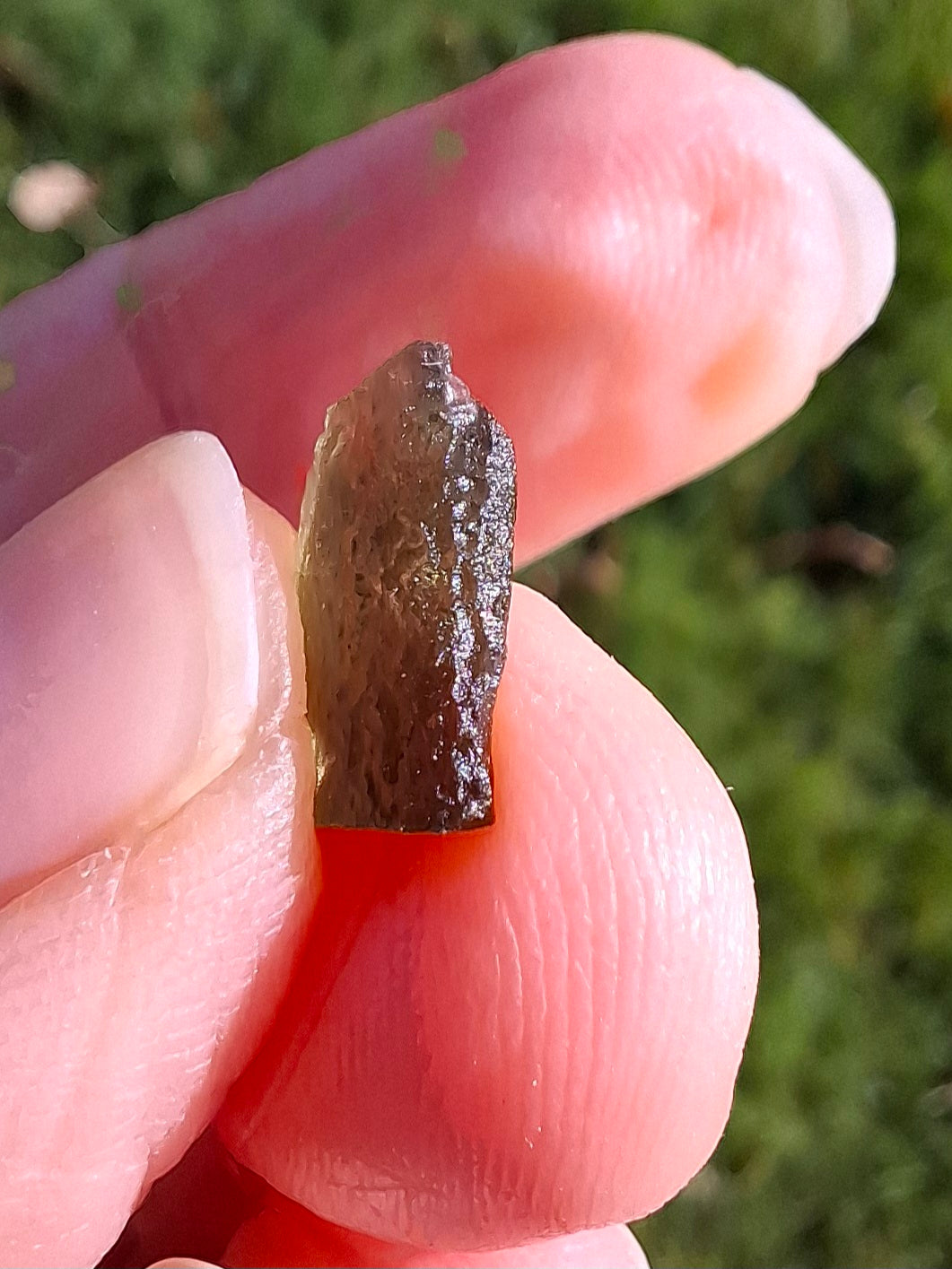 Moldavite Small Piece. 0.35g, Tektite (Ref: 1329)