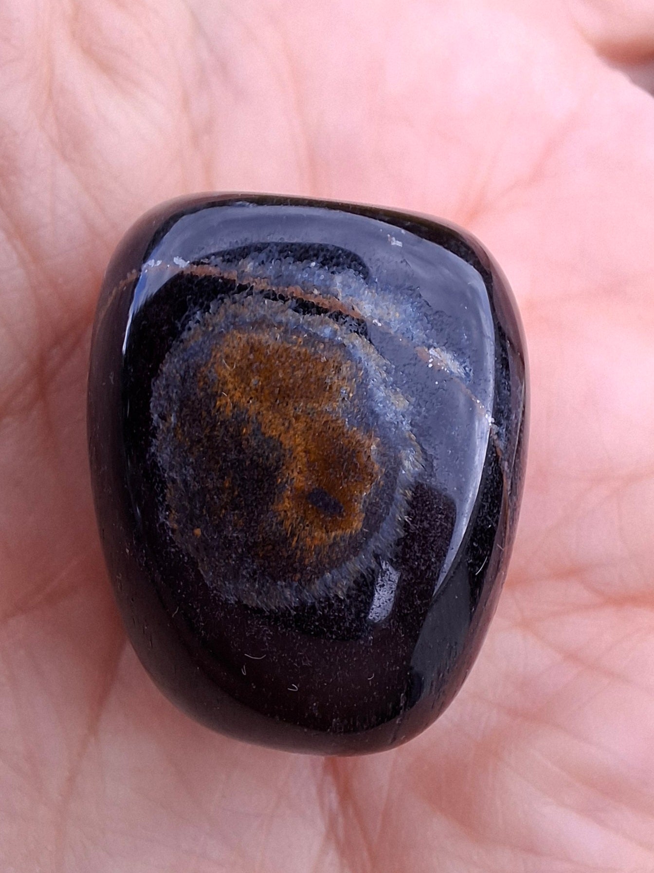 Blue Tigers Eye, Tumble Stone, Crystal (Ref: T21)