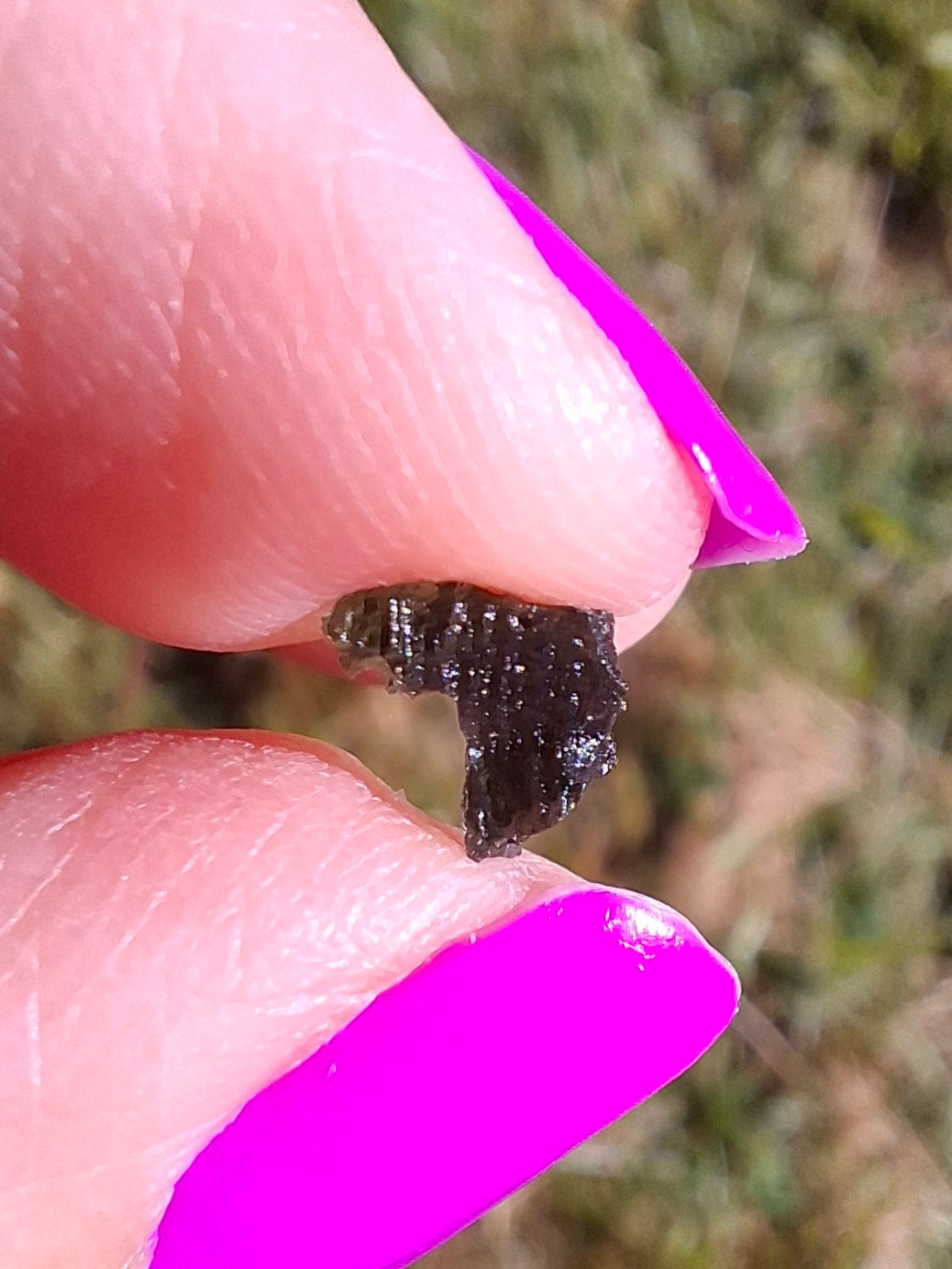Moldavite Piece, 0.49g, Tektite (Ref: 1452)