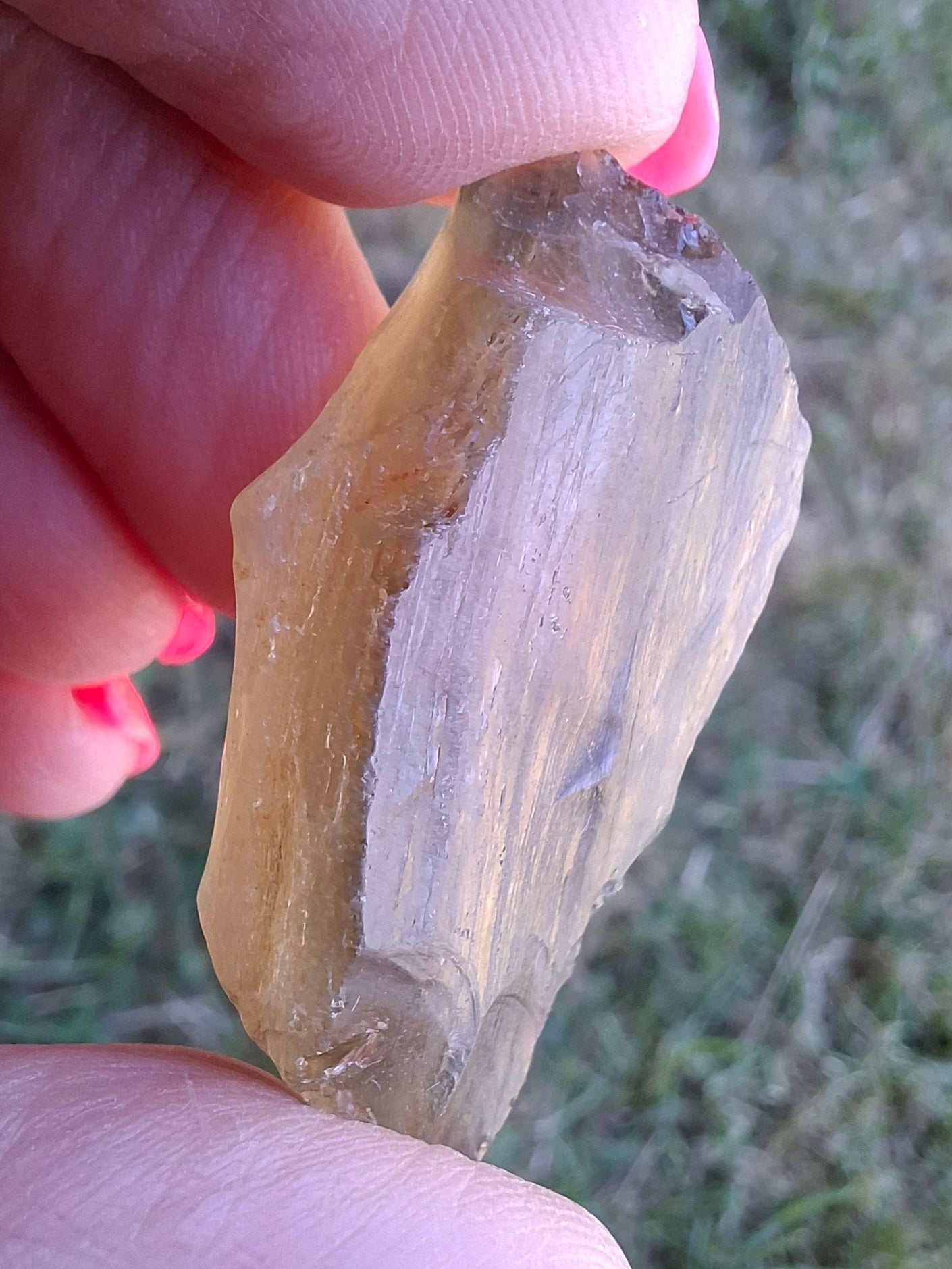 Libyan Desert Glass (darker) Piece, 8.34g, Tektite (Ref: L1370)