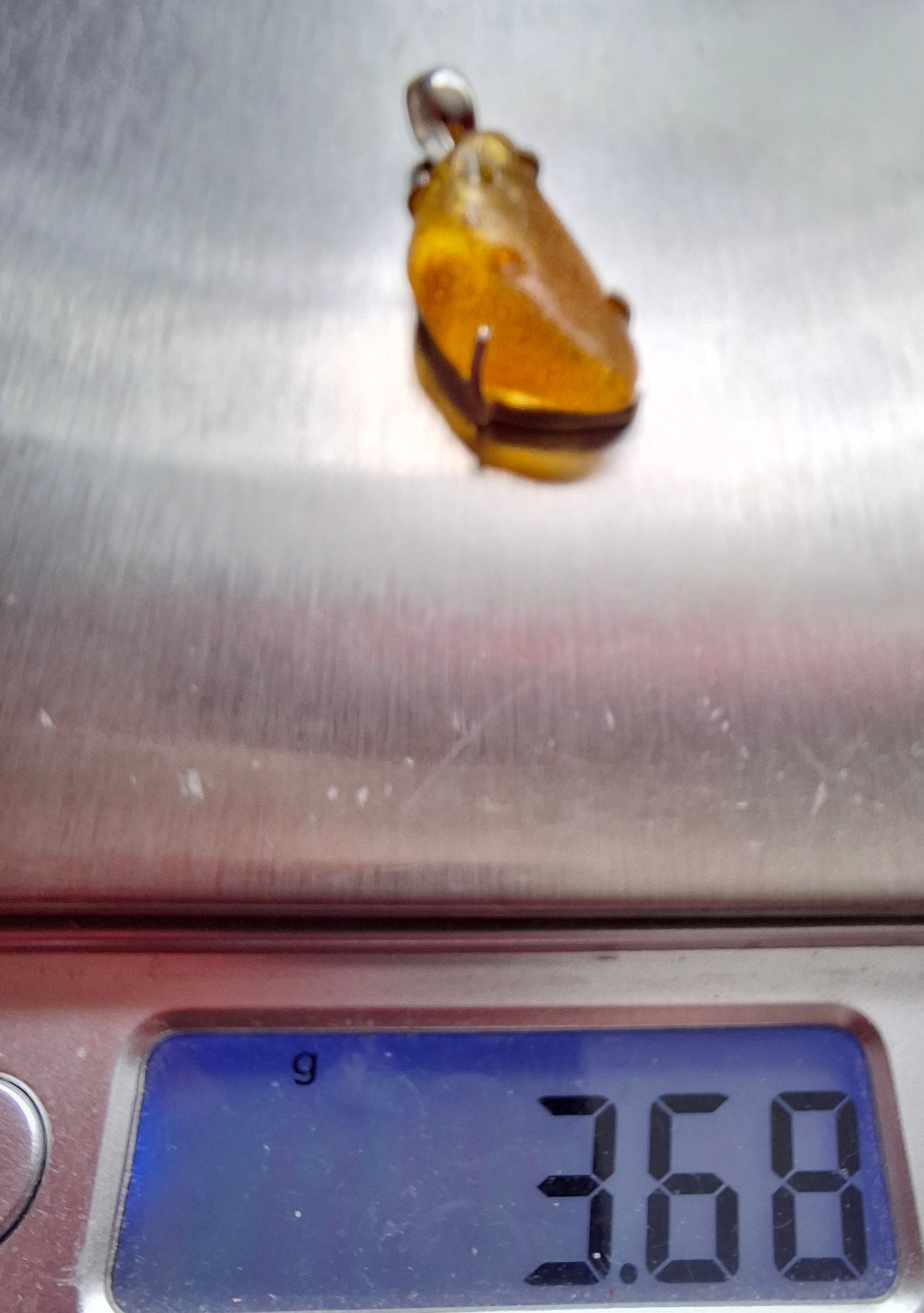 Baltic Amber Pendant, 925 Silver, Fossil (Ref: AP14)