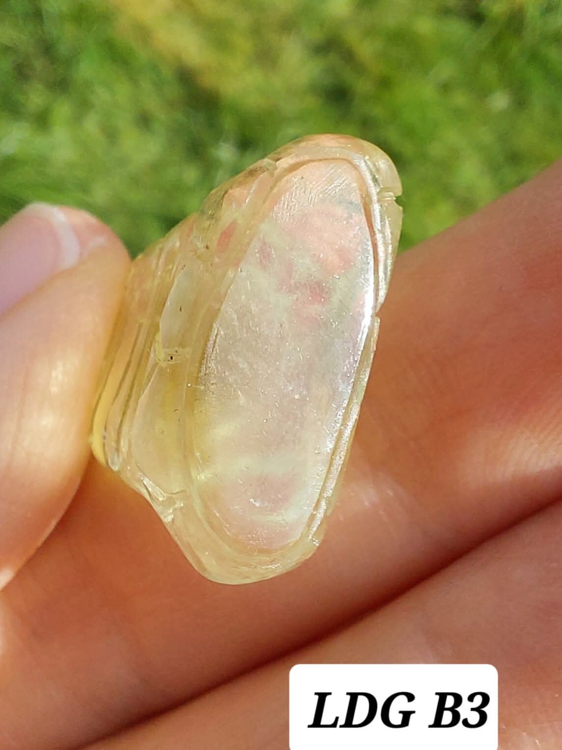 Libyan Desert Glass BUDDHA Carving, 6.80g, Tektite (Ref: LDG B3)