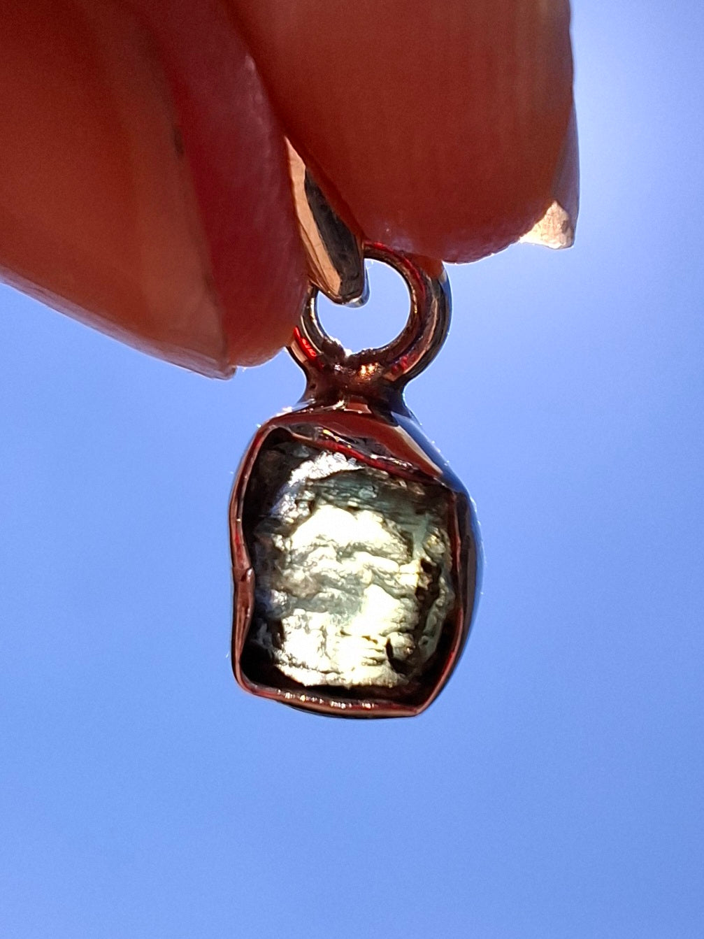 Moldavite Pendant, 925 Silver, Tektite (Ref: P53)