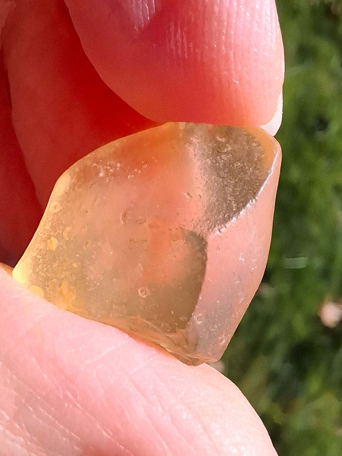 Libyan Desert Glass small Piece, 2.91g, Tektite (Ref: L1356)