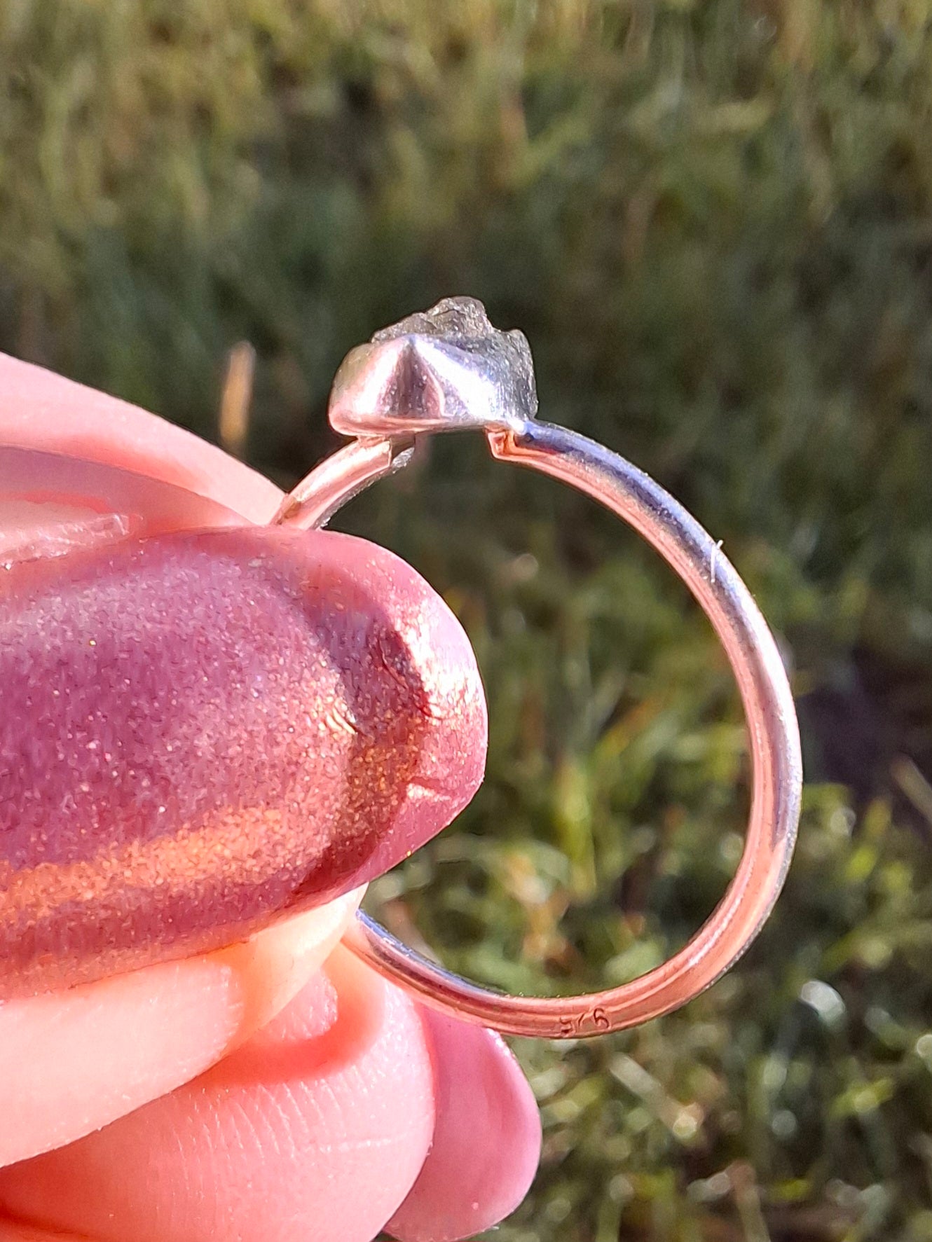 Moldavite Ring, size small L, 925 Silver, Tektite (Ref: R35)