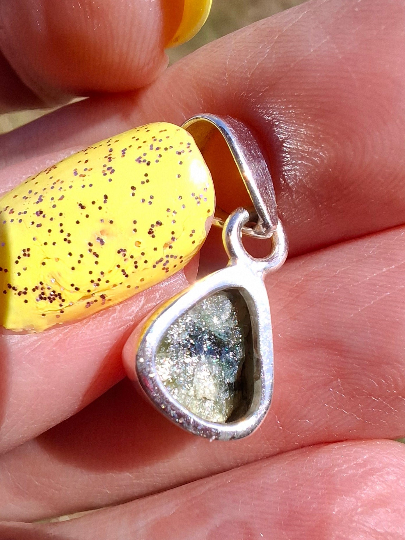 Green Tourmaline Pendant, 925 Silver, Crystal (Ref: GT16)