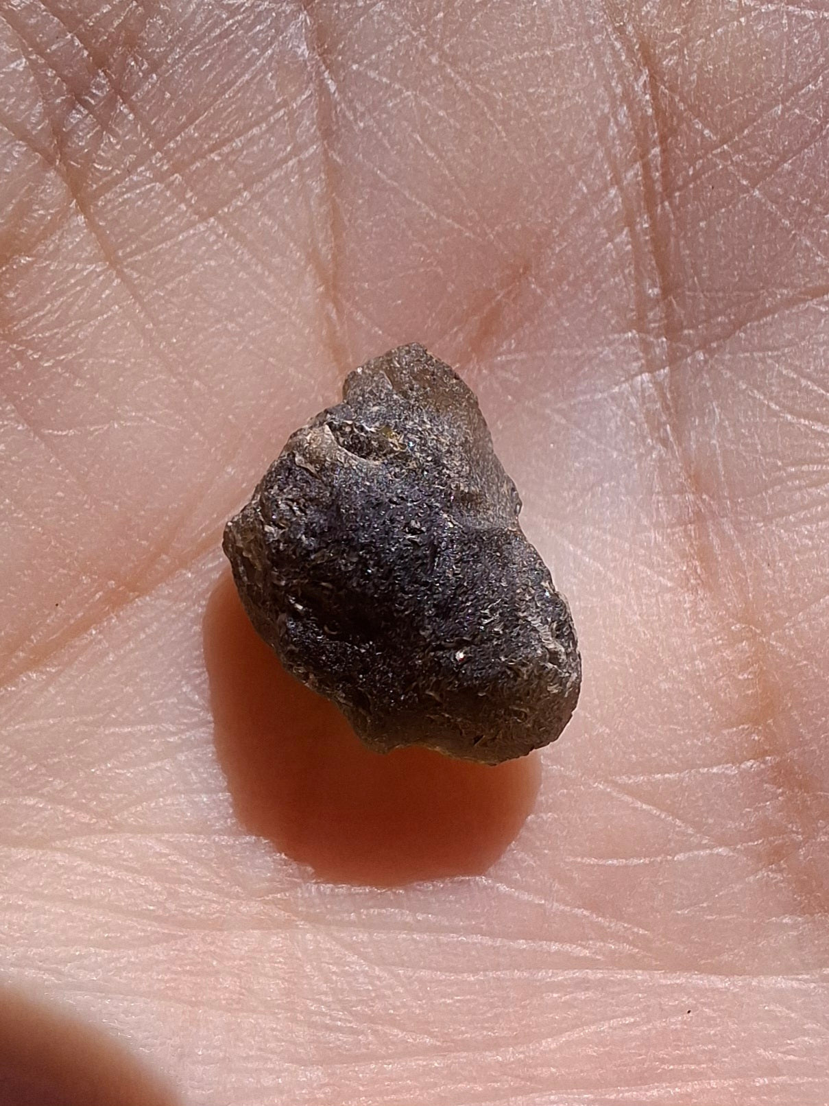 Moldavite Piece, 0.80g, Tektite (Ref: 1402)