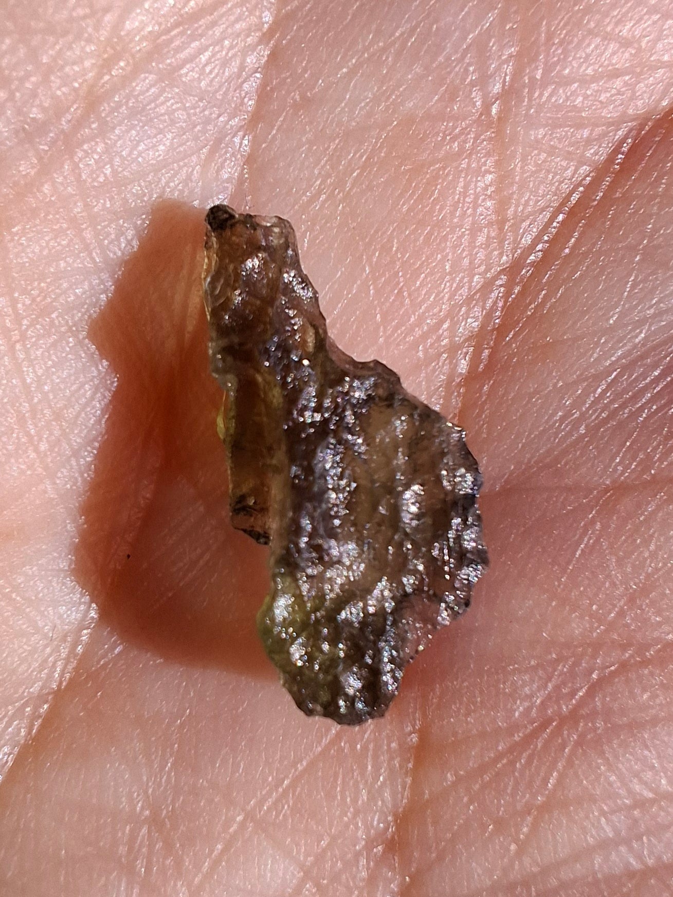 Moldavite Piece, 0.61g, Tektite (Ref: 1457)