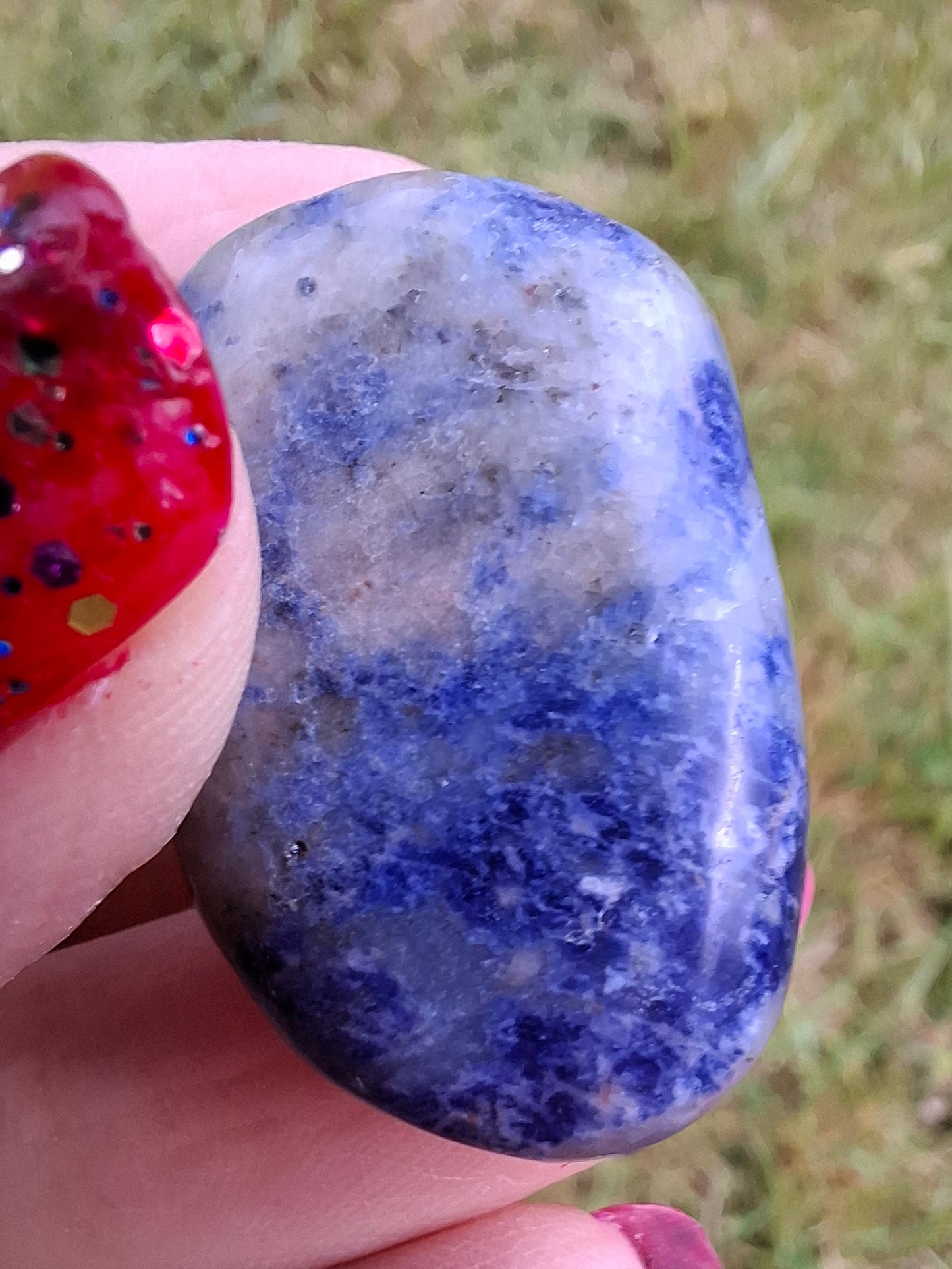 Sodalite, Tumble Stone, Crystal (Ref: T156)