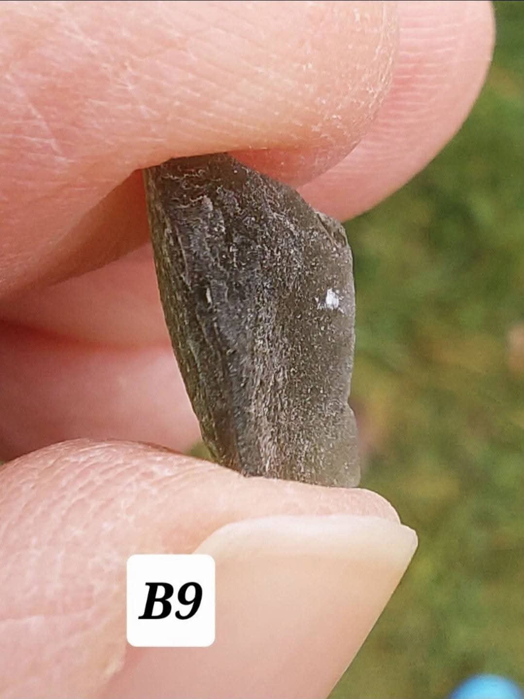 Moldavite Piece, 0.79g, Tektite (Ref: B9)