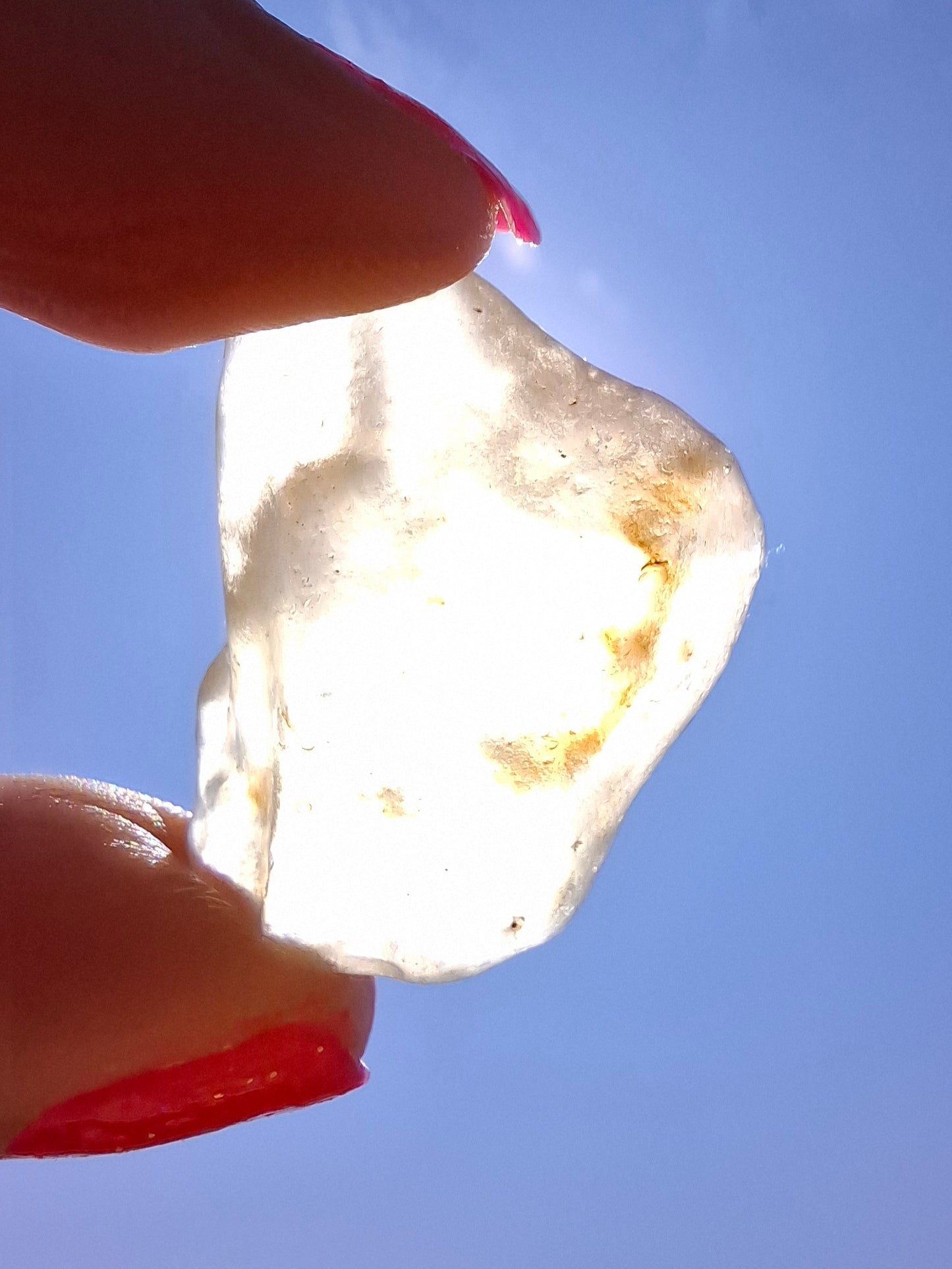 Libyan Desert Glass (darker) Piece, 7.73g, Tektite (Ref: L1374)