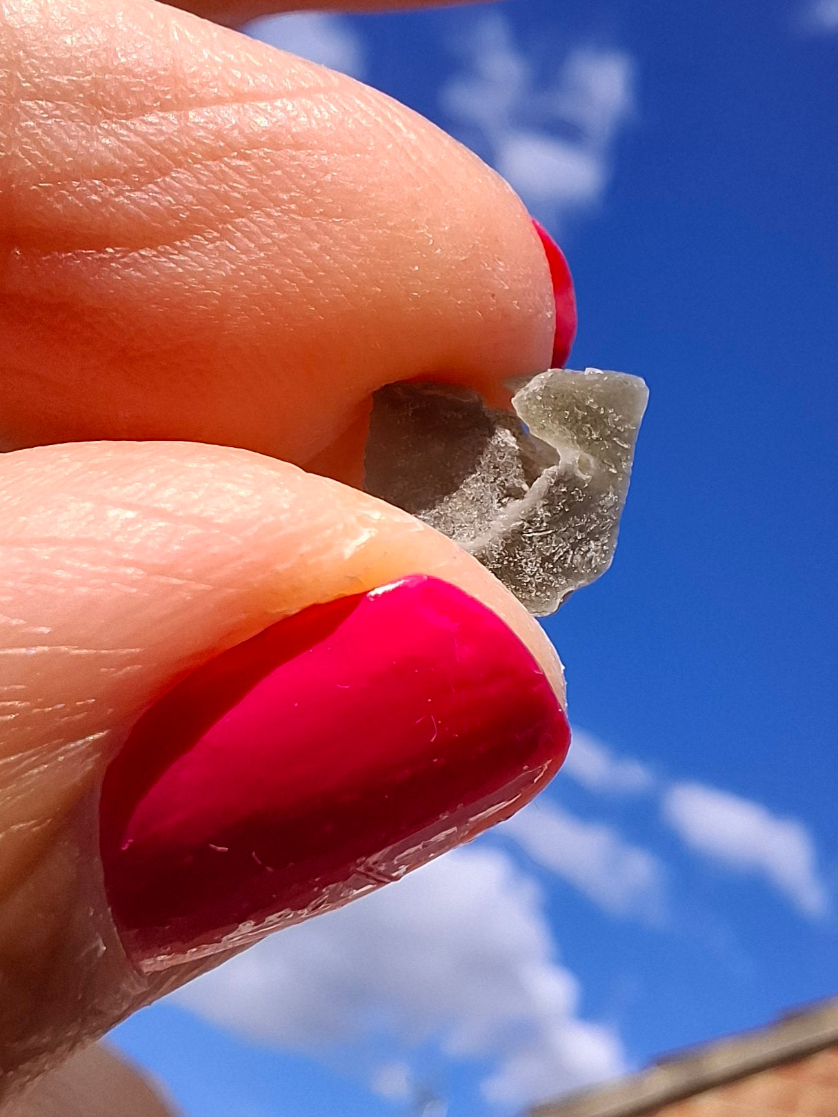 Moldavite Piece, SNOWFLAKE, FROSTED, BRUSNA, 0.31g, Tektite (Ref: 1500)