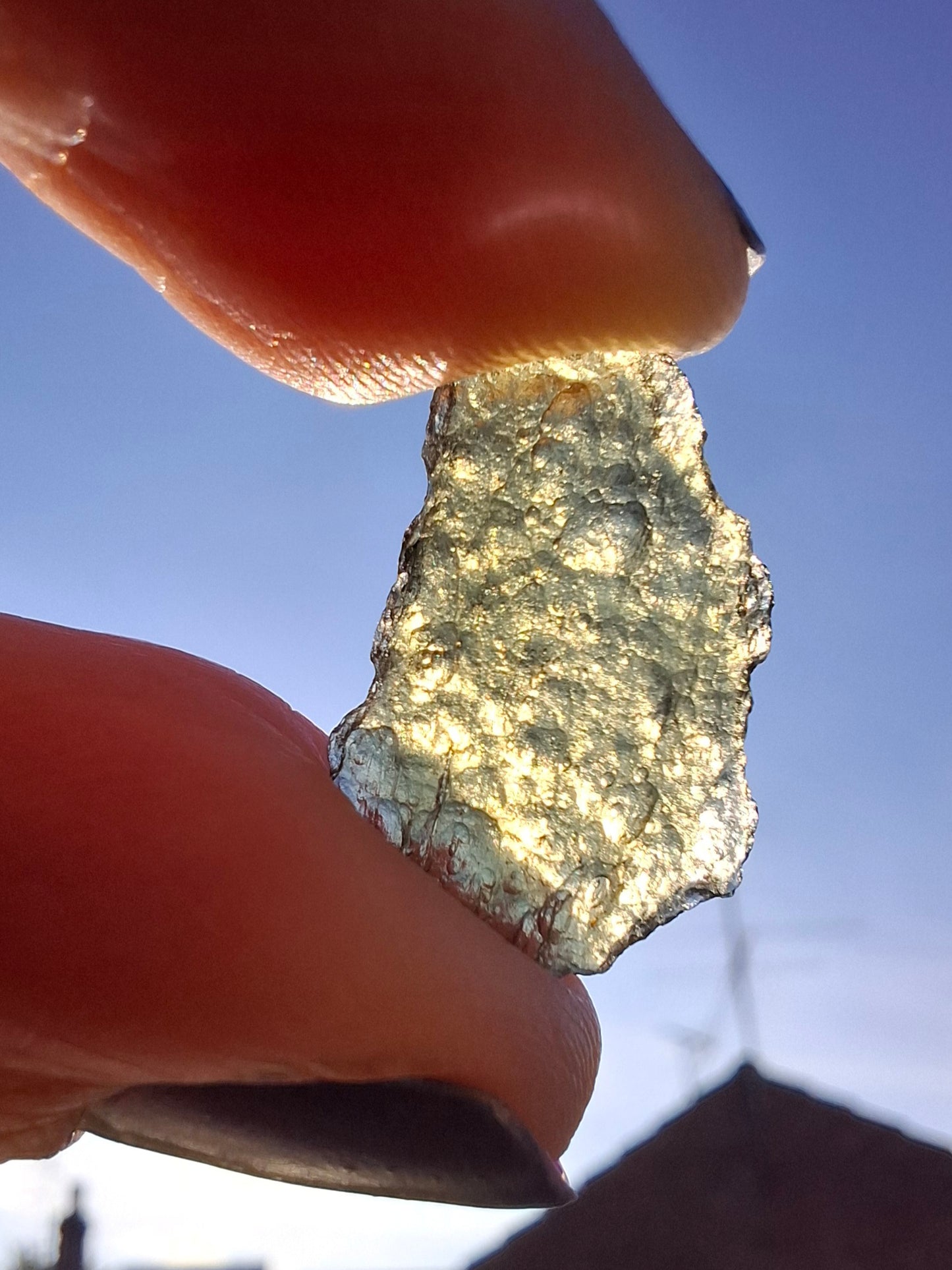 Moldavite Piece, 0.74g, Tektite (Ref: 1378)