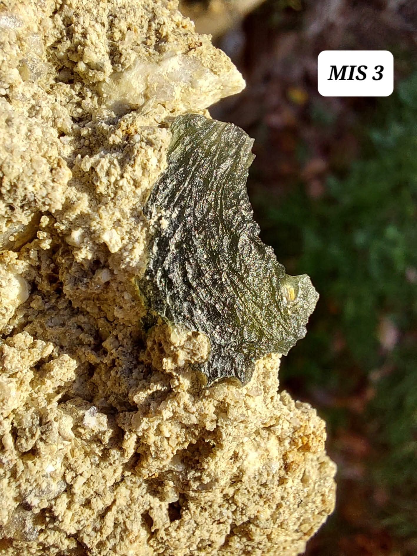 Moldavite In-Situ (in matrix), Besednice, Est- 3g, Tektite (Ref: MIS3)