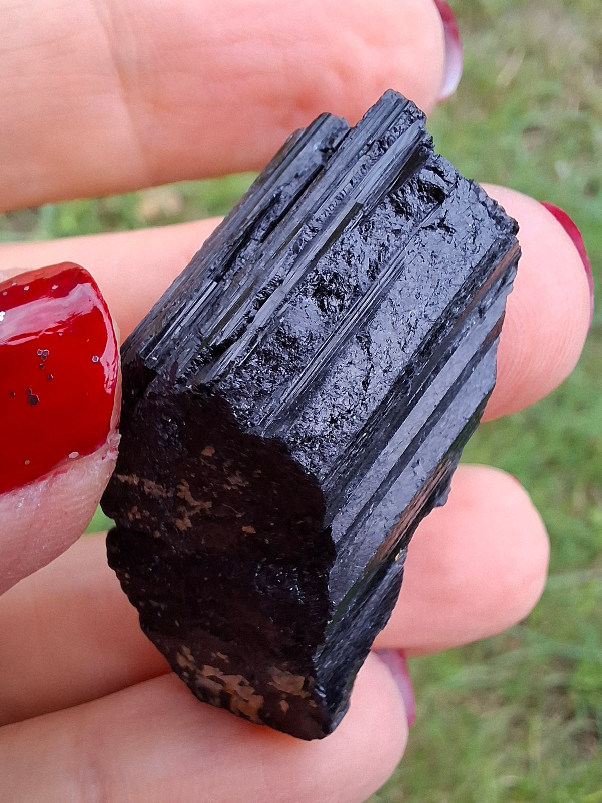 Black Tourmaline RAW, 14.77g, Crystal, (Ref: RBT1)