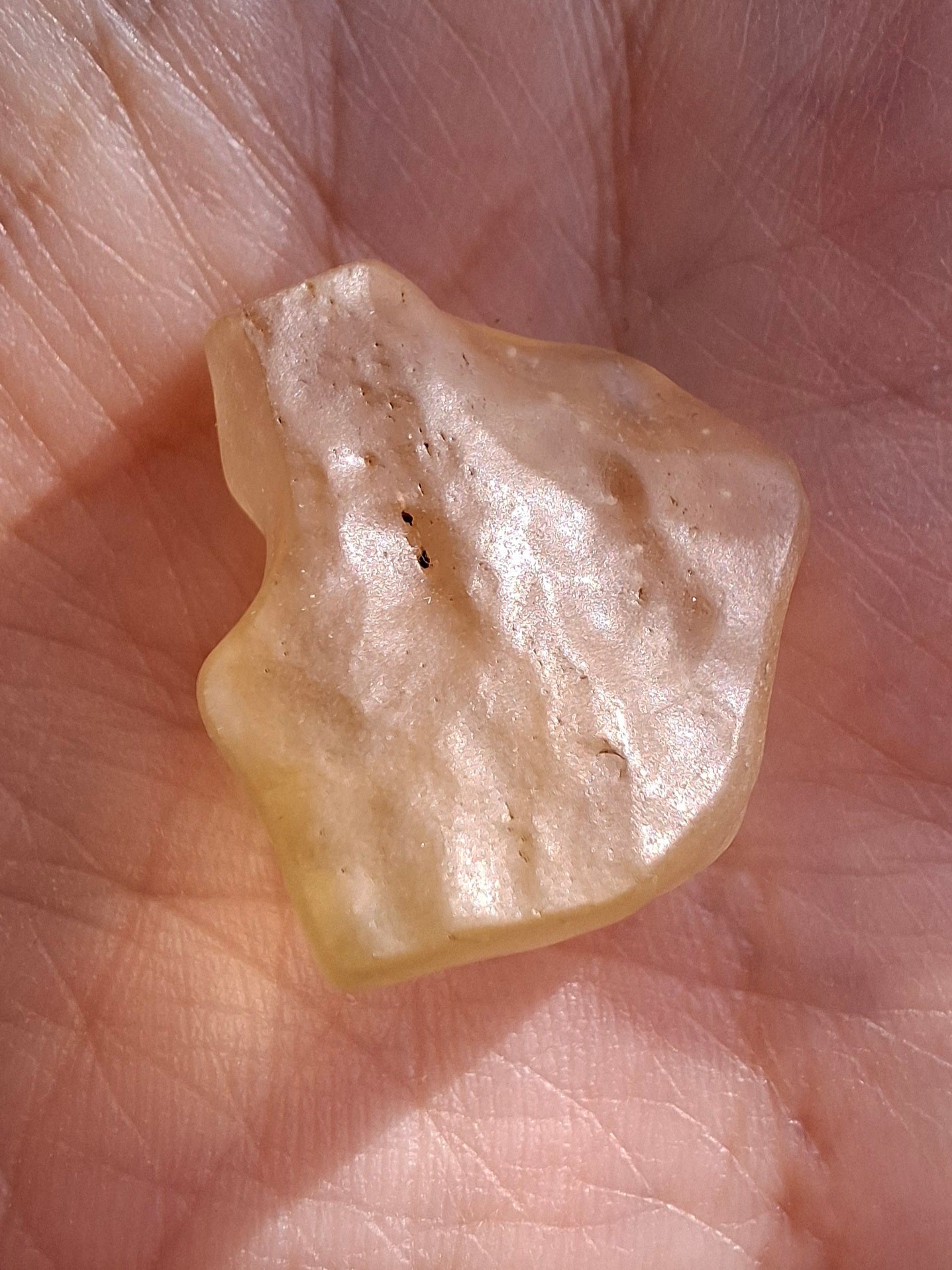 Libyan Desert Glass Piece, 5.70g, Tektite