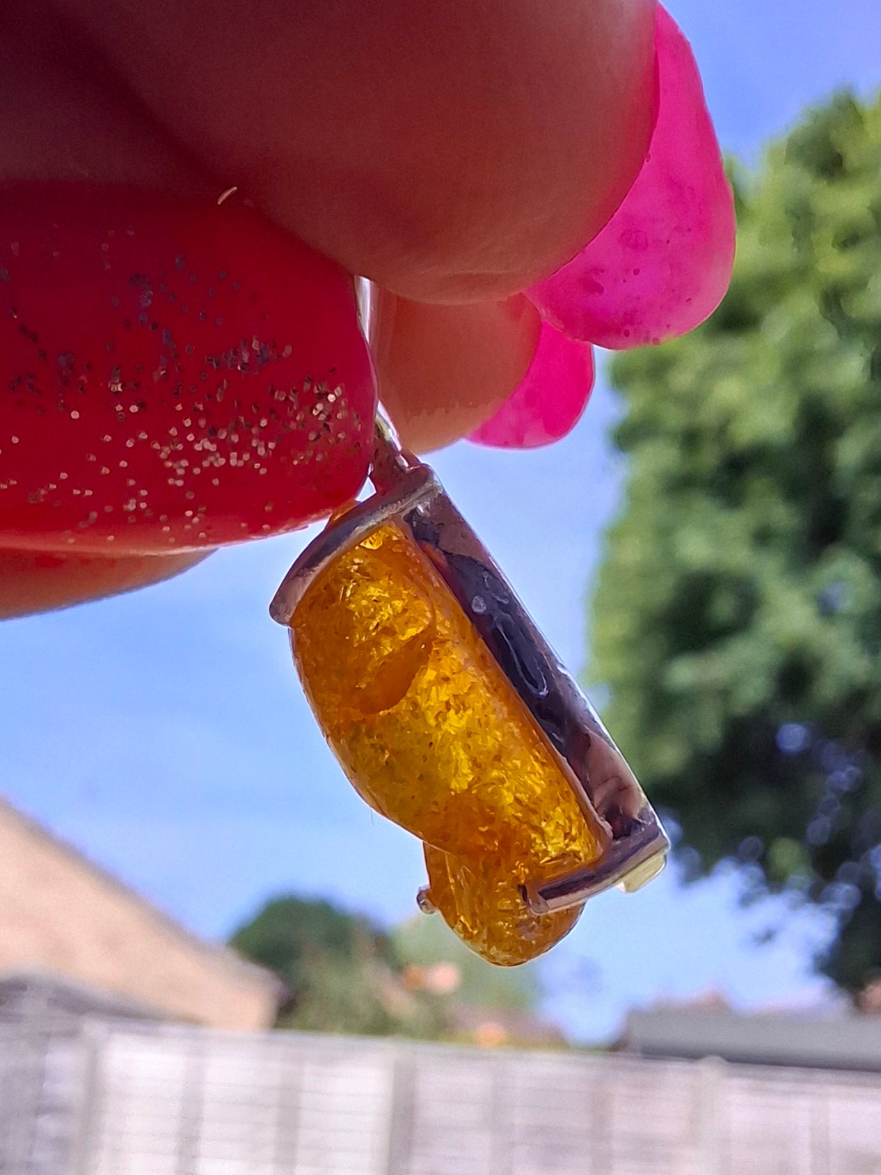 Baltic Amber Pendant, 925 Silver, Fossil (Ref: AP21)