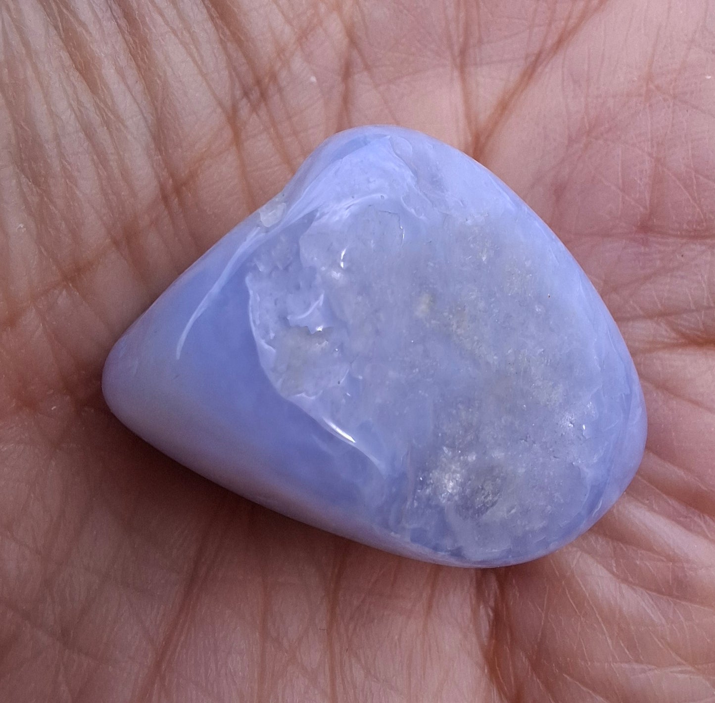 Blue Lace Agate, Tumble Stone, Crystal (Ref: T139)