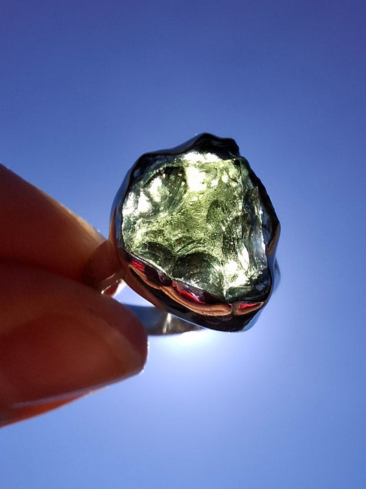 Moldavite Ring, size K, 925 Silver, Tektite (Ref: R301)