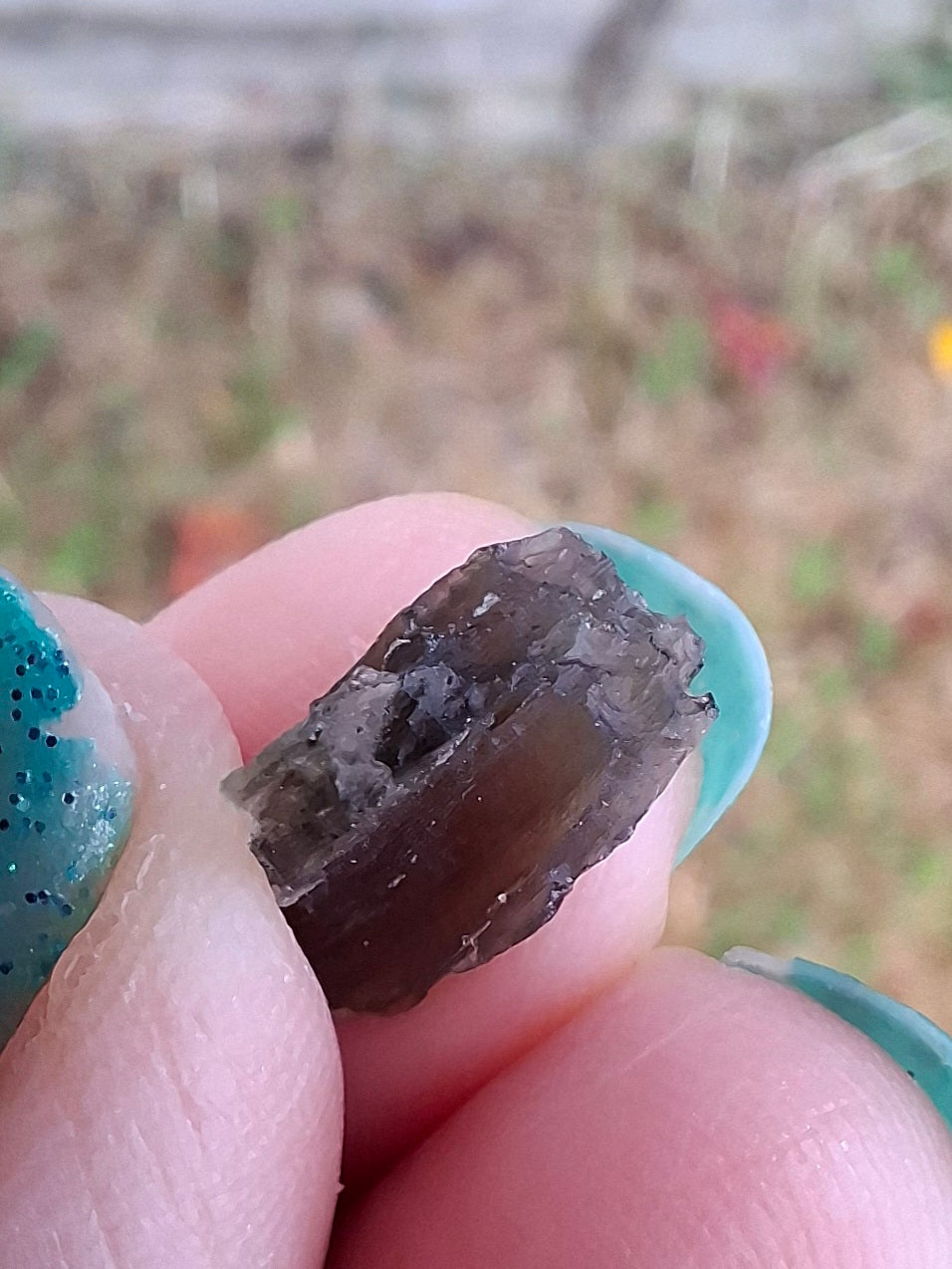Moldavite Piece, 0.64g, Tektite (Ref: 1424)