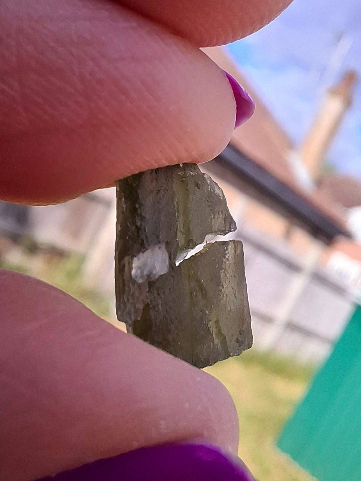 Moldavite Piece, 1.00g, Tektite (Ref: 1442)