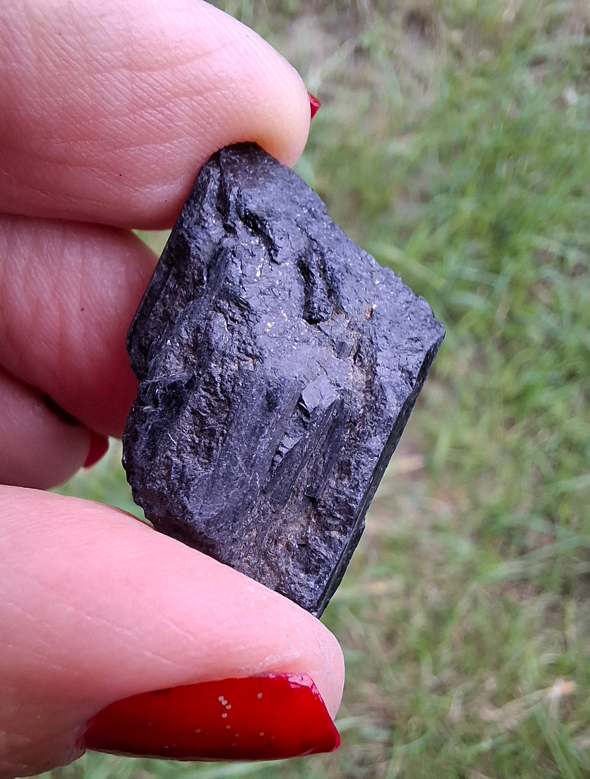 Black Tourmaline RAW, 5.84g, Crystal (Ref: RBT11)