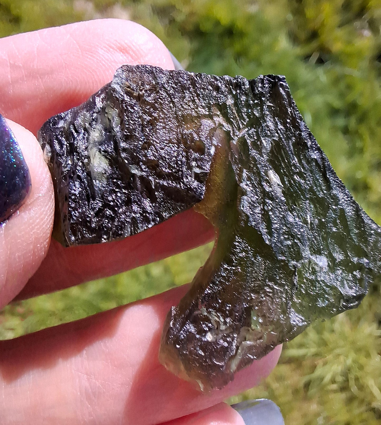Moldavite Piece, NESMEN, 8.90g, Tektite (Ref: 1374)