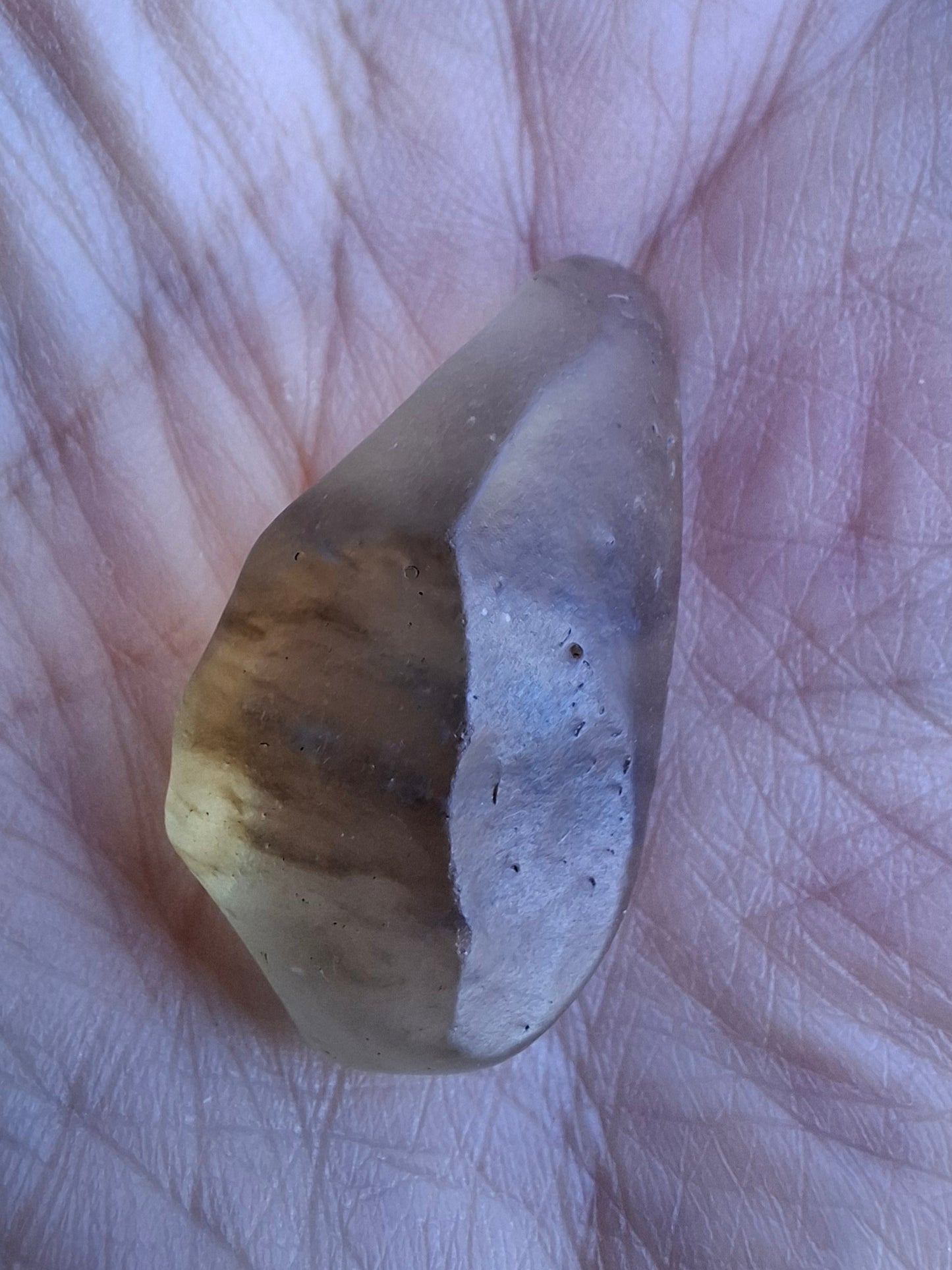 Libyan Desert Glass (darker) Piece, 7.38g, Tektite (Ref: L1375)