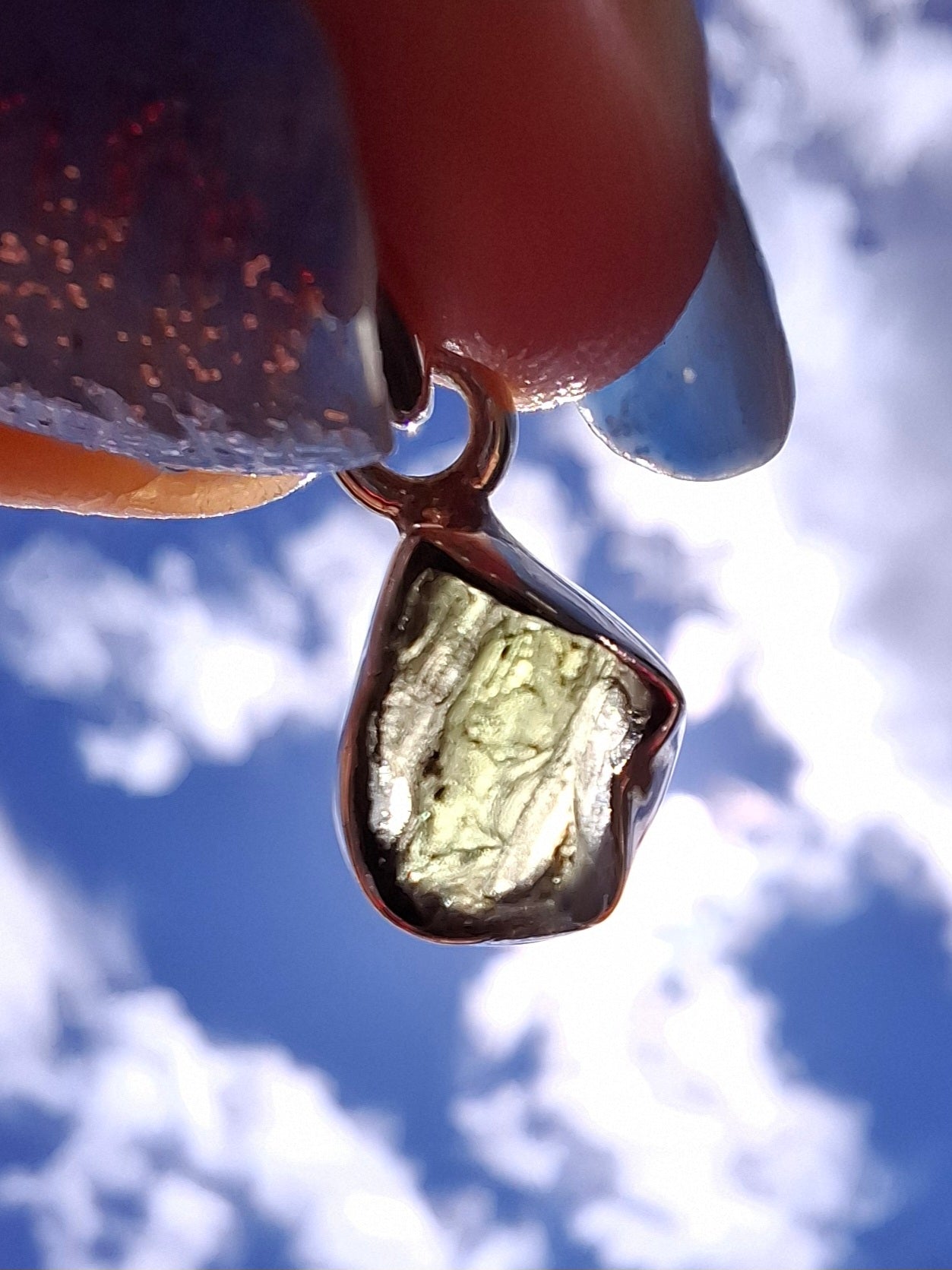 Moldavite Pendant, 925 Silver, Tektite (Ref: P92)