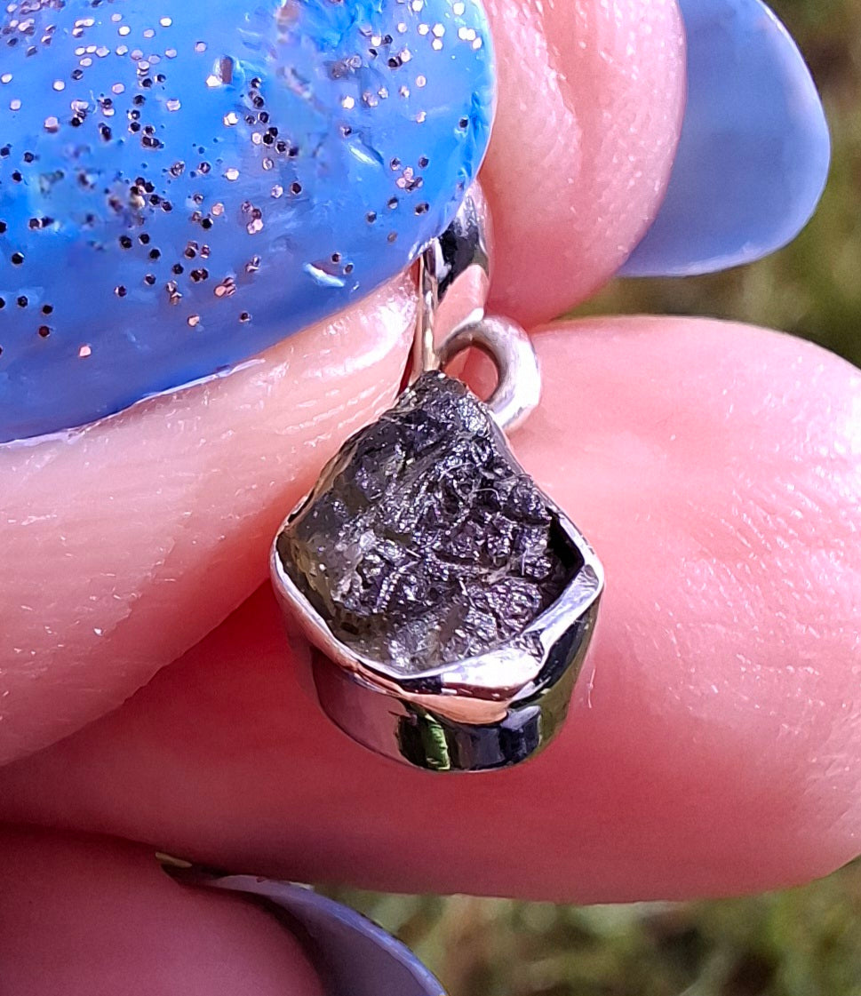 Moldavite Pendant, 925 Silver, Tektite (Ref: P29)