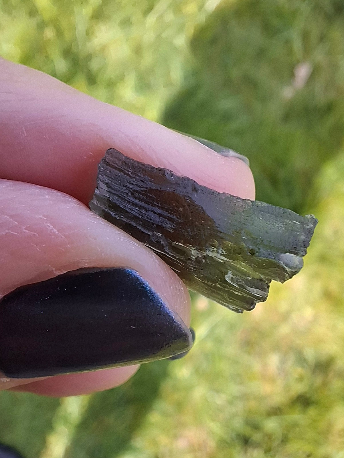 Moldavite Piece, 0.93g, Tektite (Ref: 1391)