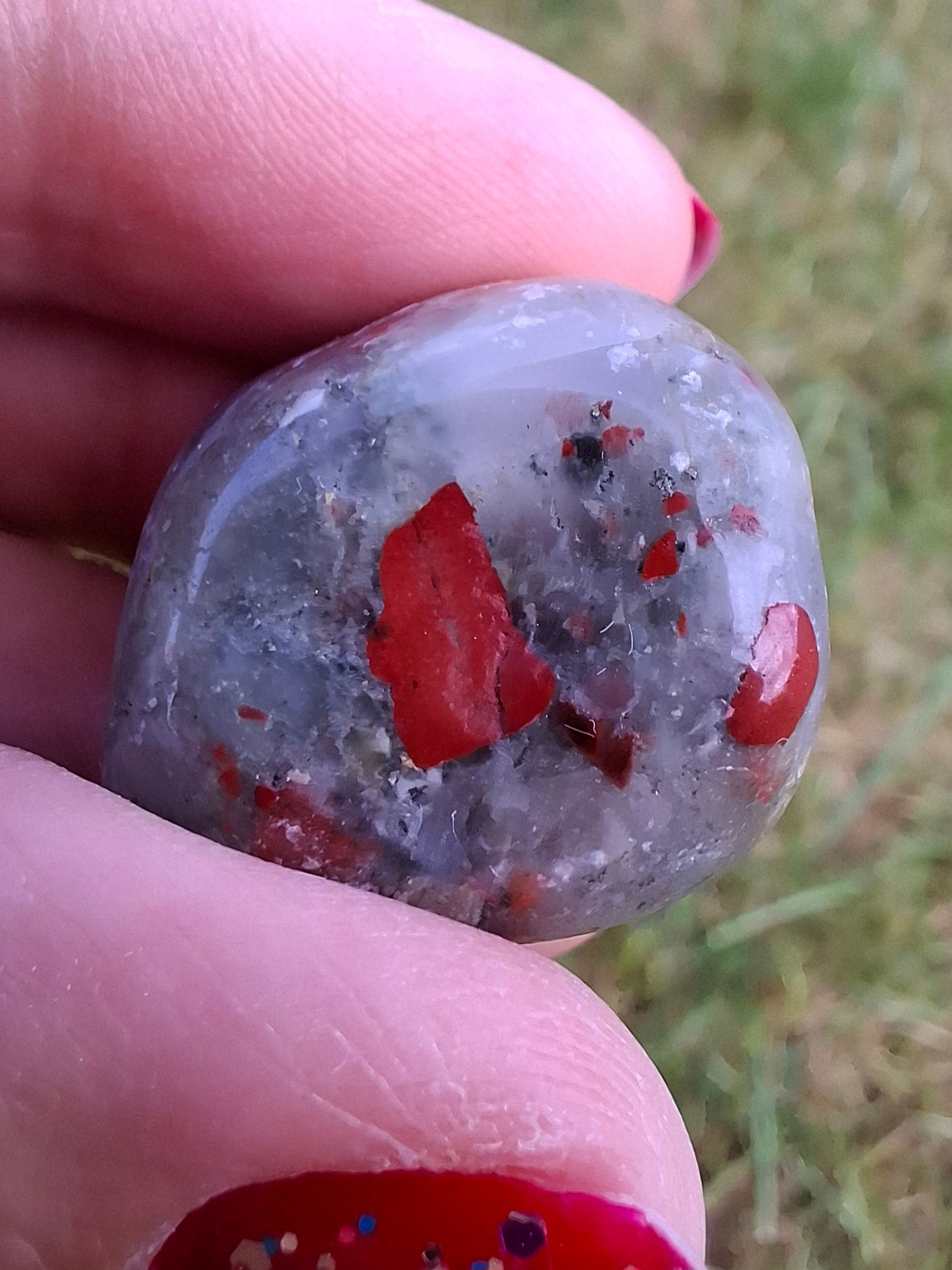 African Blood Stone, Tumble Stone, Crystal (Ref: T175)