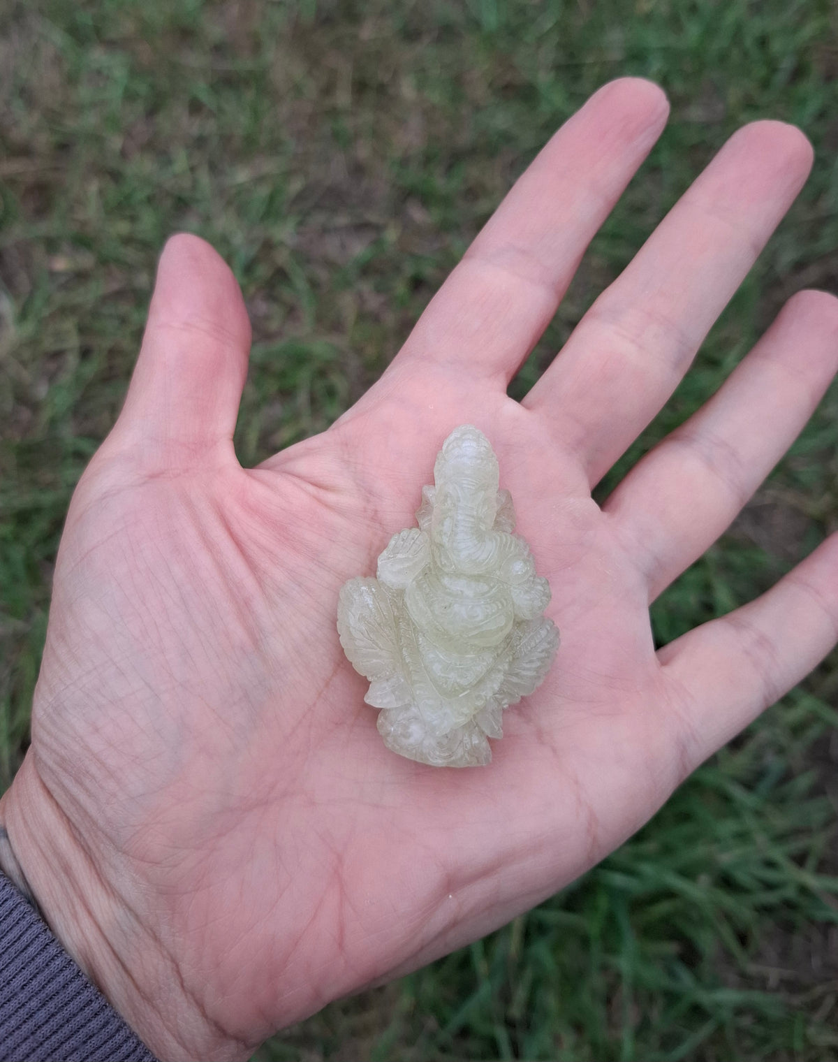 Libyan Desert Glass GANESHA craving, 31.21g, Tektite (Ref: Ganesha2)