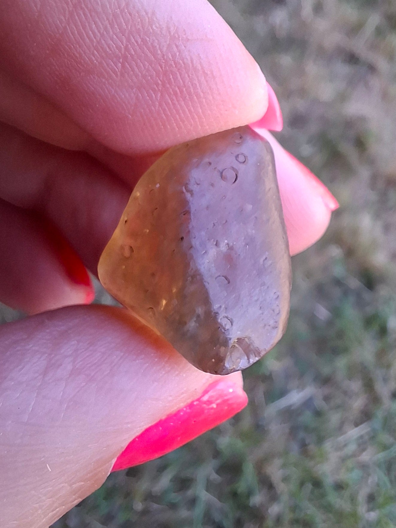 Libyan Desert Glass (darker) Piece, 4.43g, Tektite (Ref: L1361)