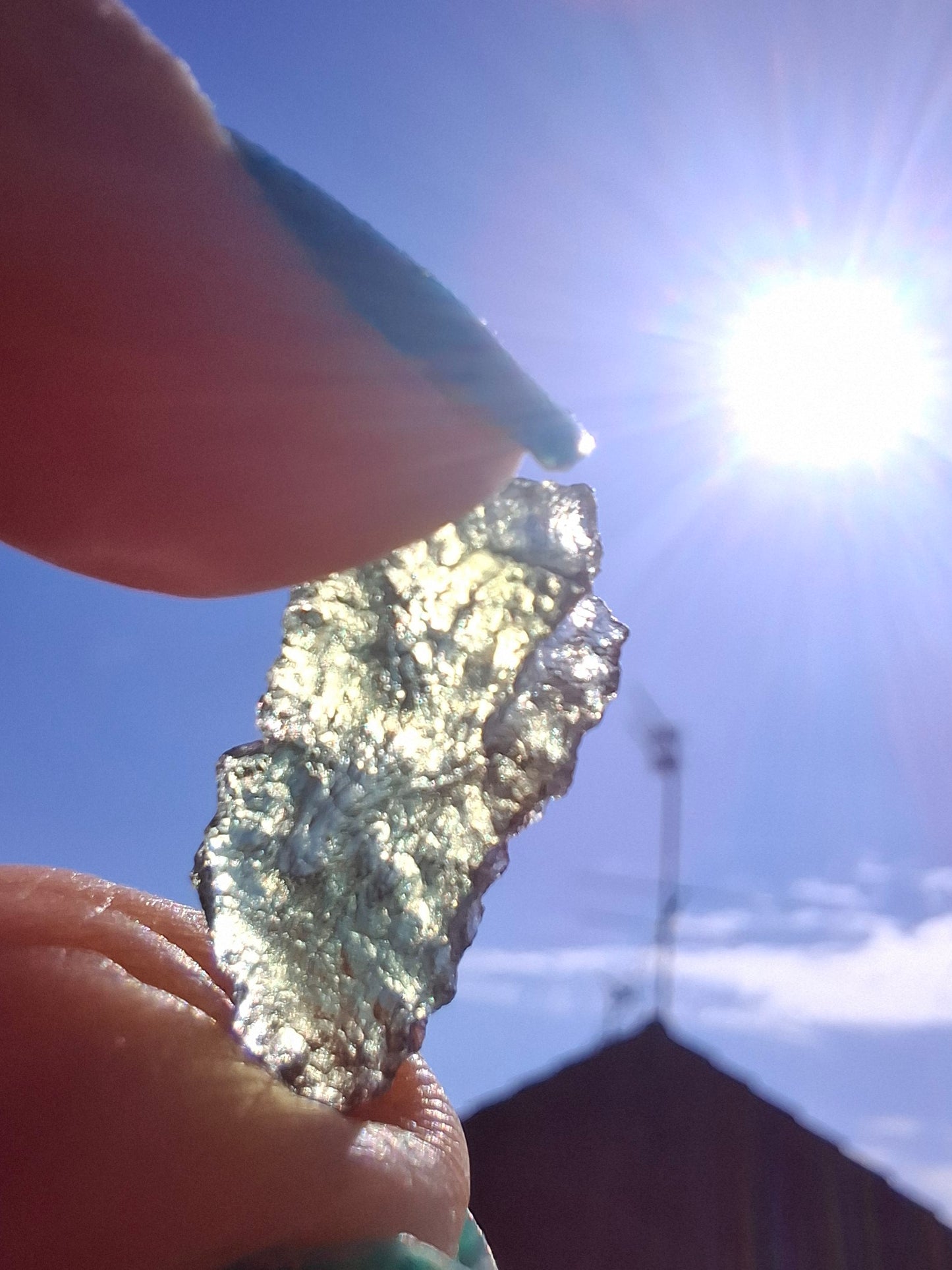 Moldavite Piece, 0.84g, Tektite (Ref: 1418)