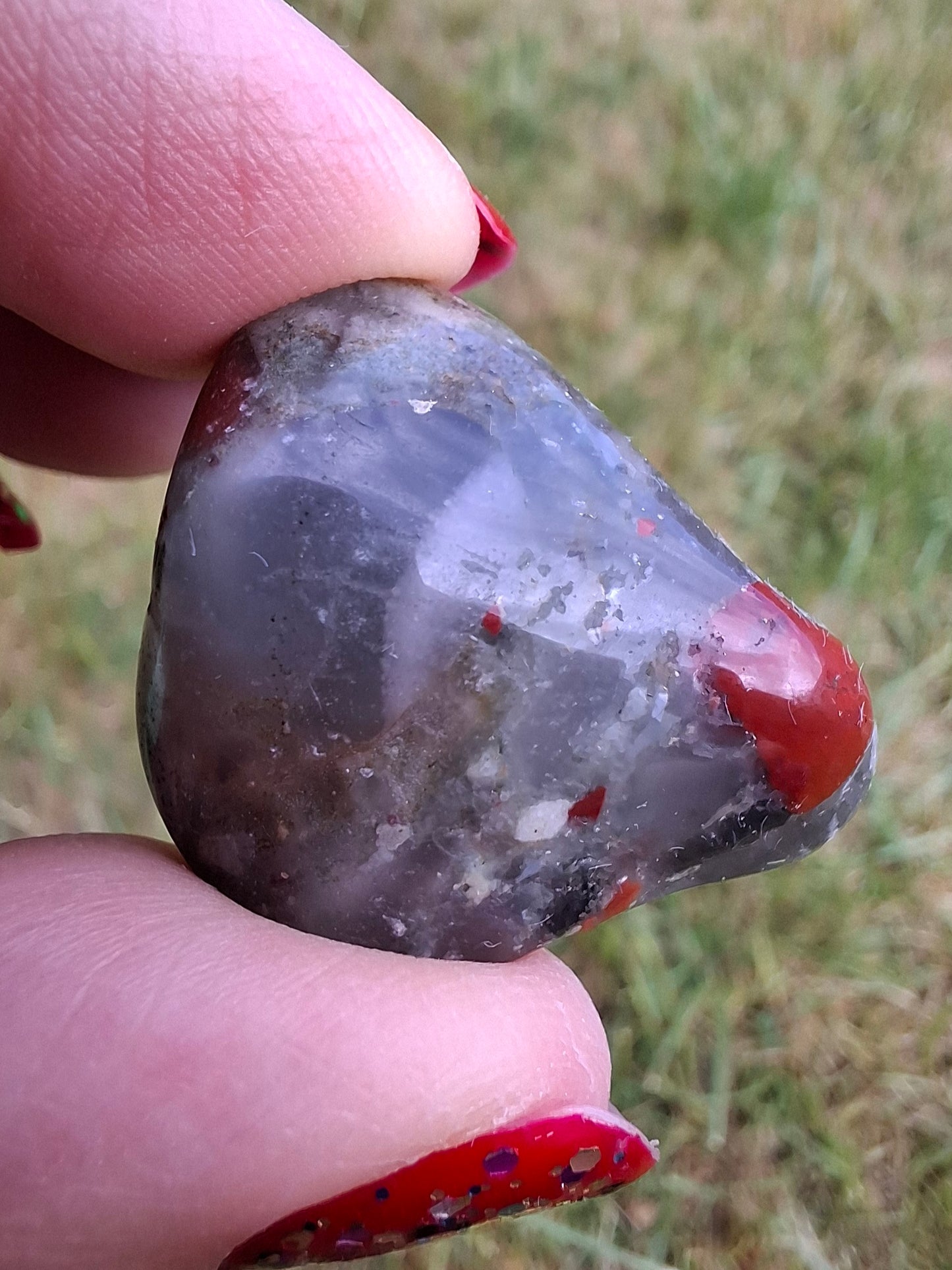 African Blood Stone, Tumble Stone, Crystal (Ref: T178)
