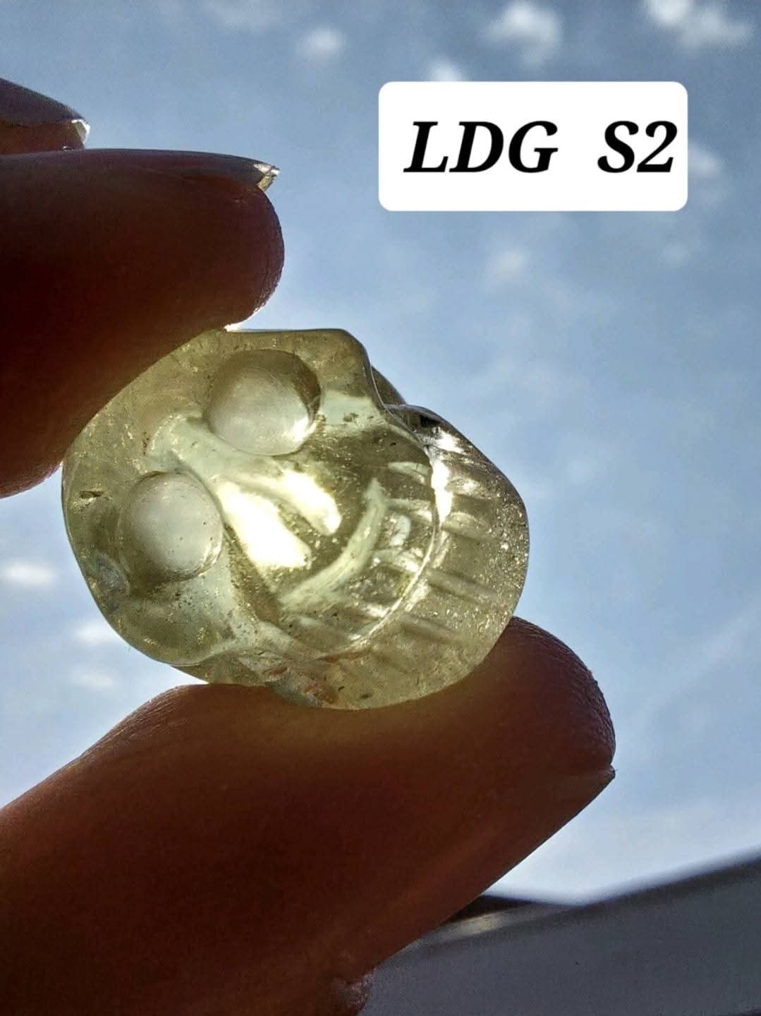 Libyan Desert Glass SKULL carving, 4.59g, Tektite (Ref: Skull2)