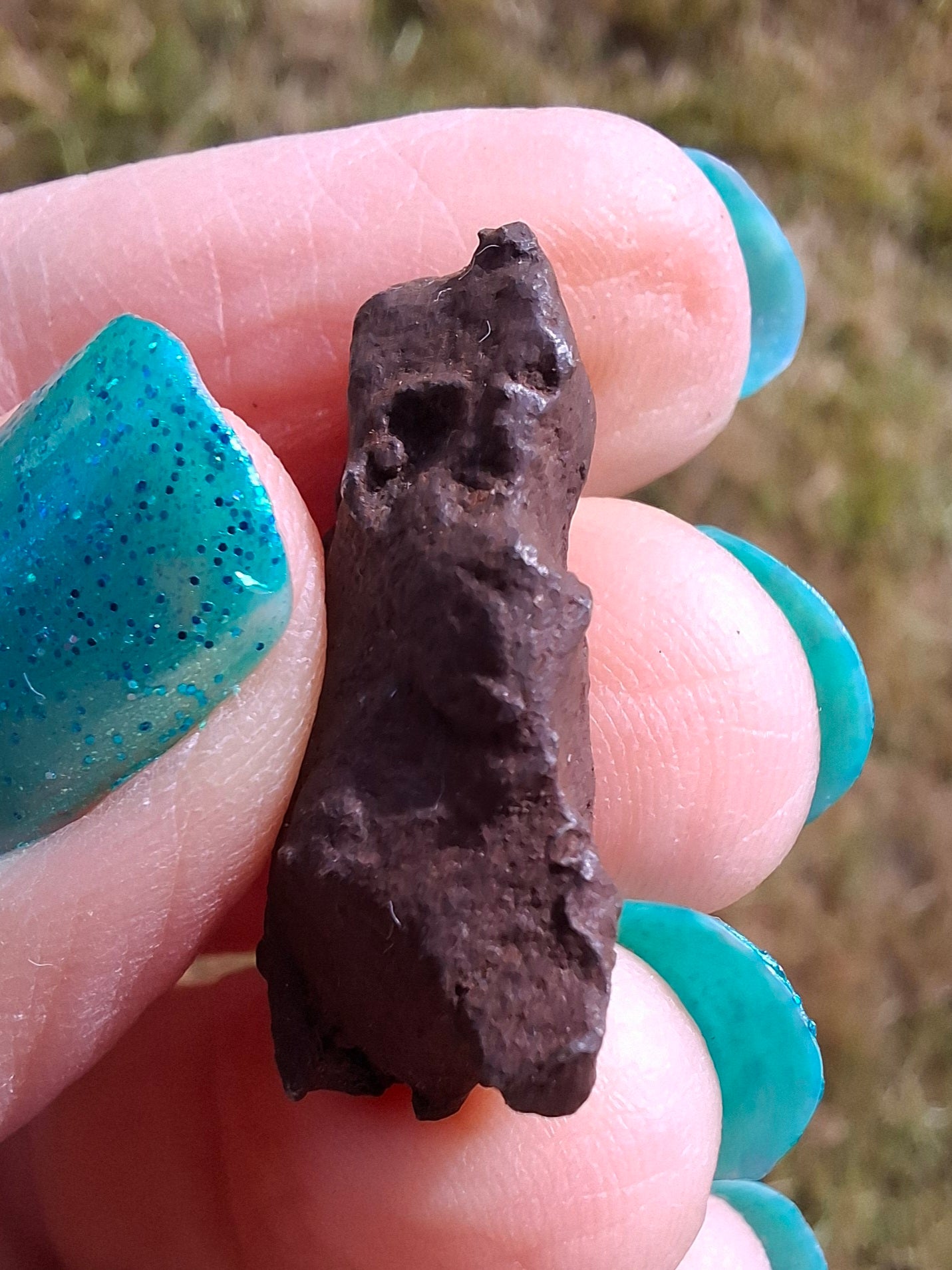 Gebel Kamil Iron Meteorite, 12.80g (Ref: K33)
