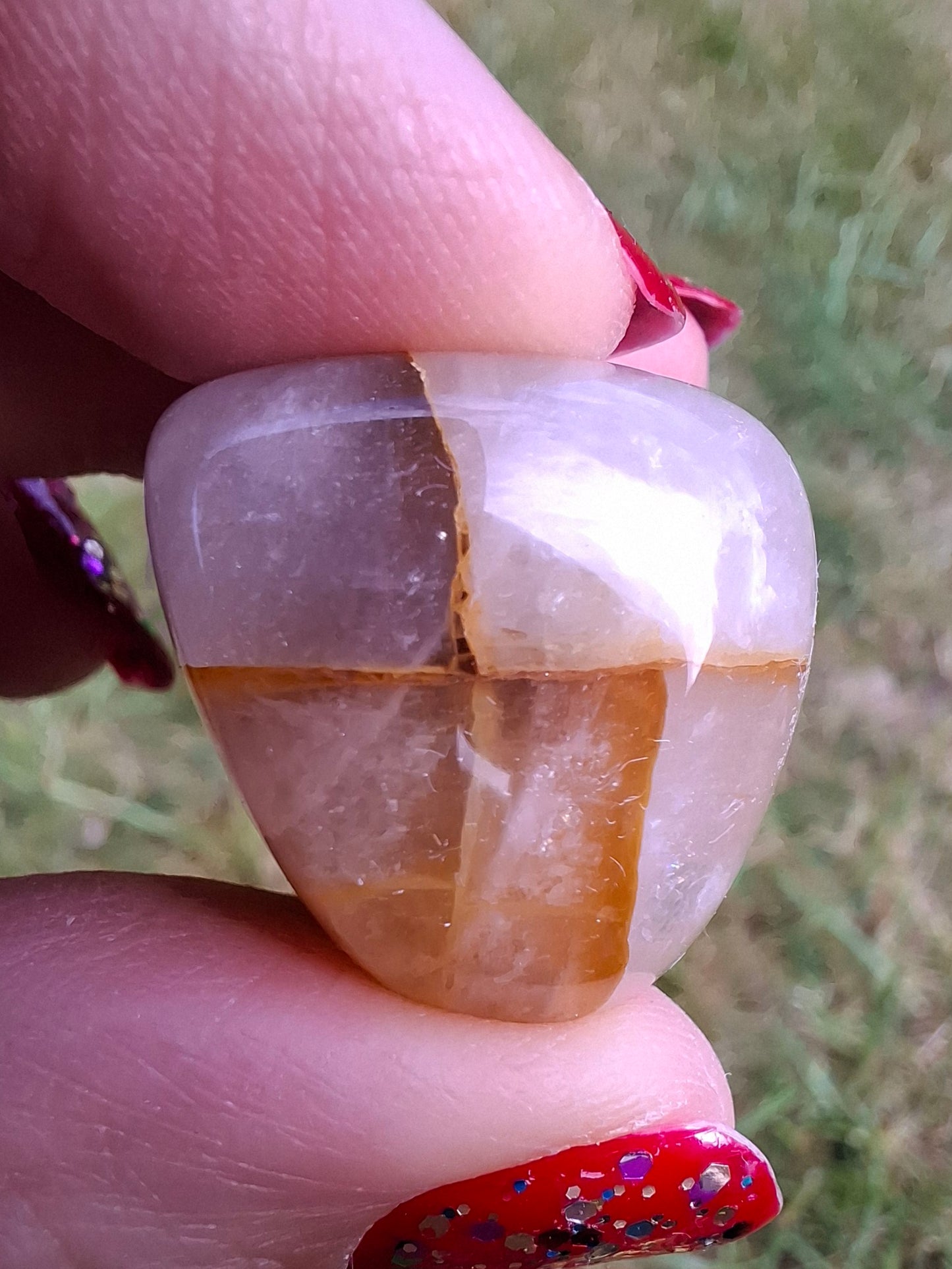 Golden Healer, Tumble Stone, Crystal (Ref: T195)