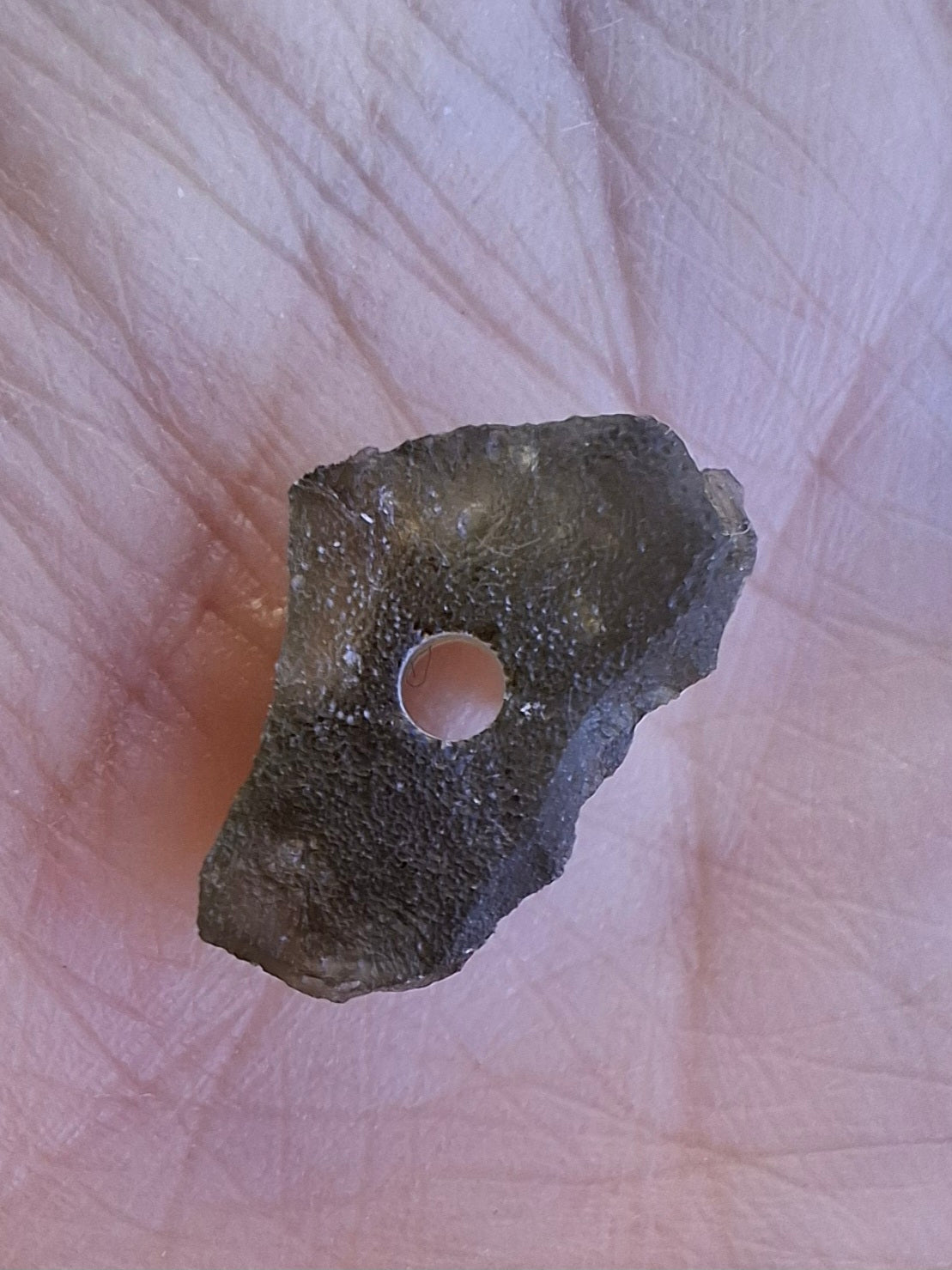 DRILLED, Moldavite Piece, 0.96g, Tektite (Ref: D27)