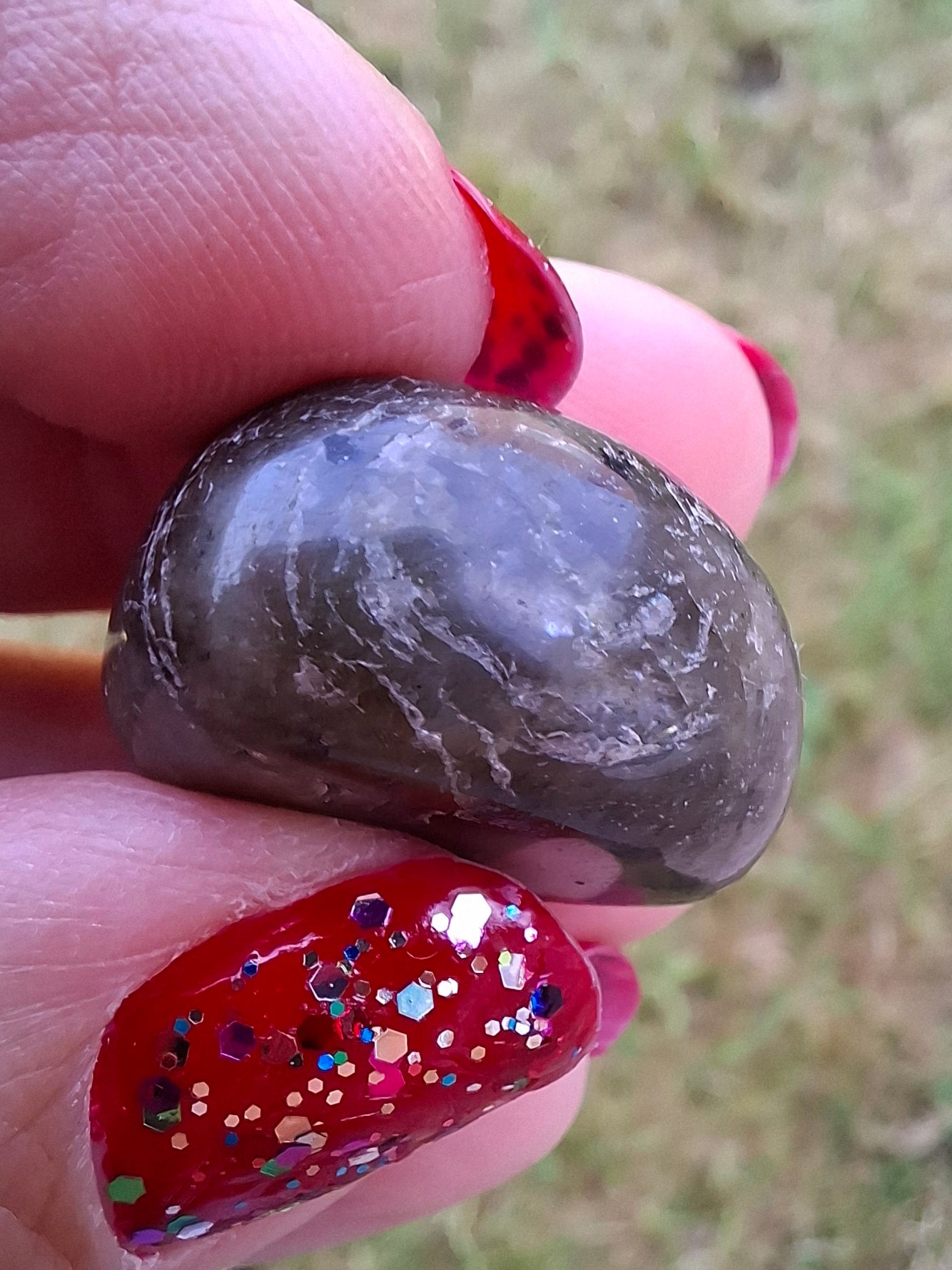Labradorite, Tumble Stone, Crystal (Ref: T208)